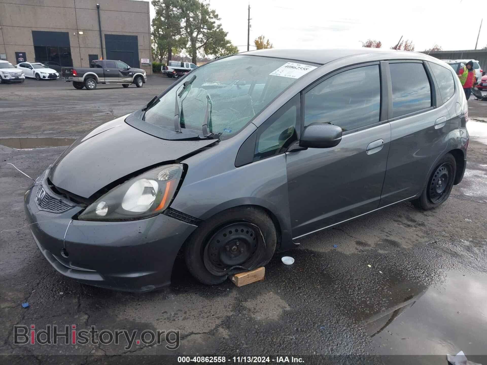 2013 HONDA FIT - VIN: JHMGE8H33DC056837 - Фото 2