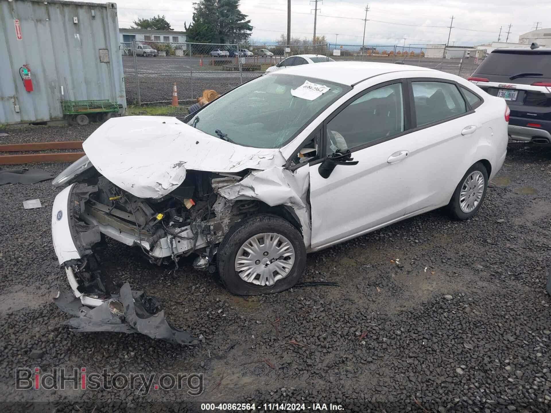 2014 FORD FIESTA - VIN: 3FADP4AJ3EM206404 - Фото 2