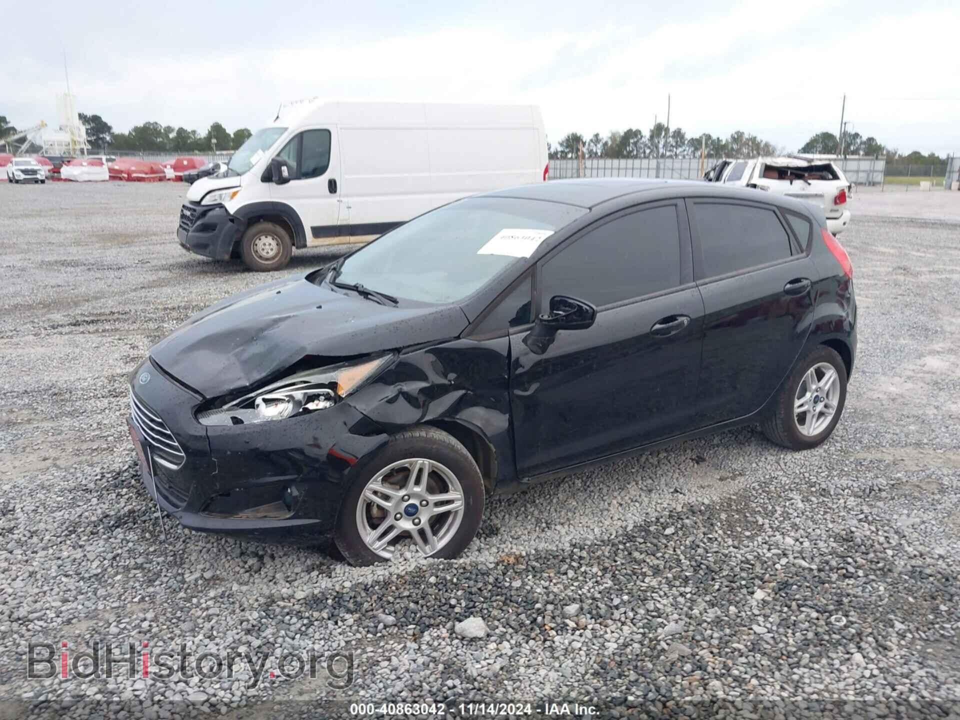 2017 FORD FIESTA - VIN: 3FADP4EJ2HM116837 - Фото 2