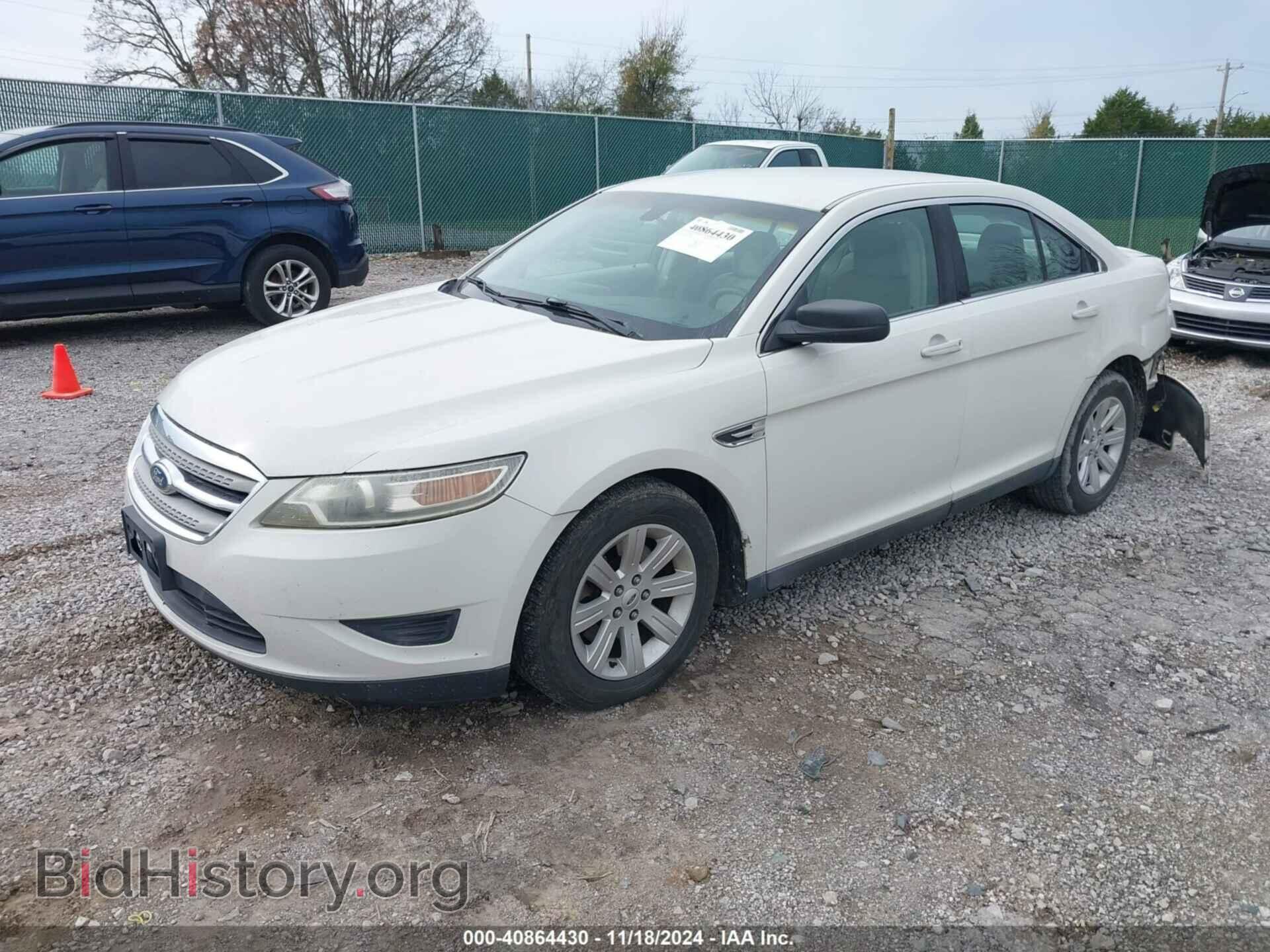 2011 FORD TAURUS - VIN: 1FAHP2DW8BG156053 - Фото 2