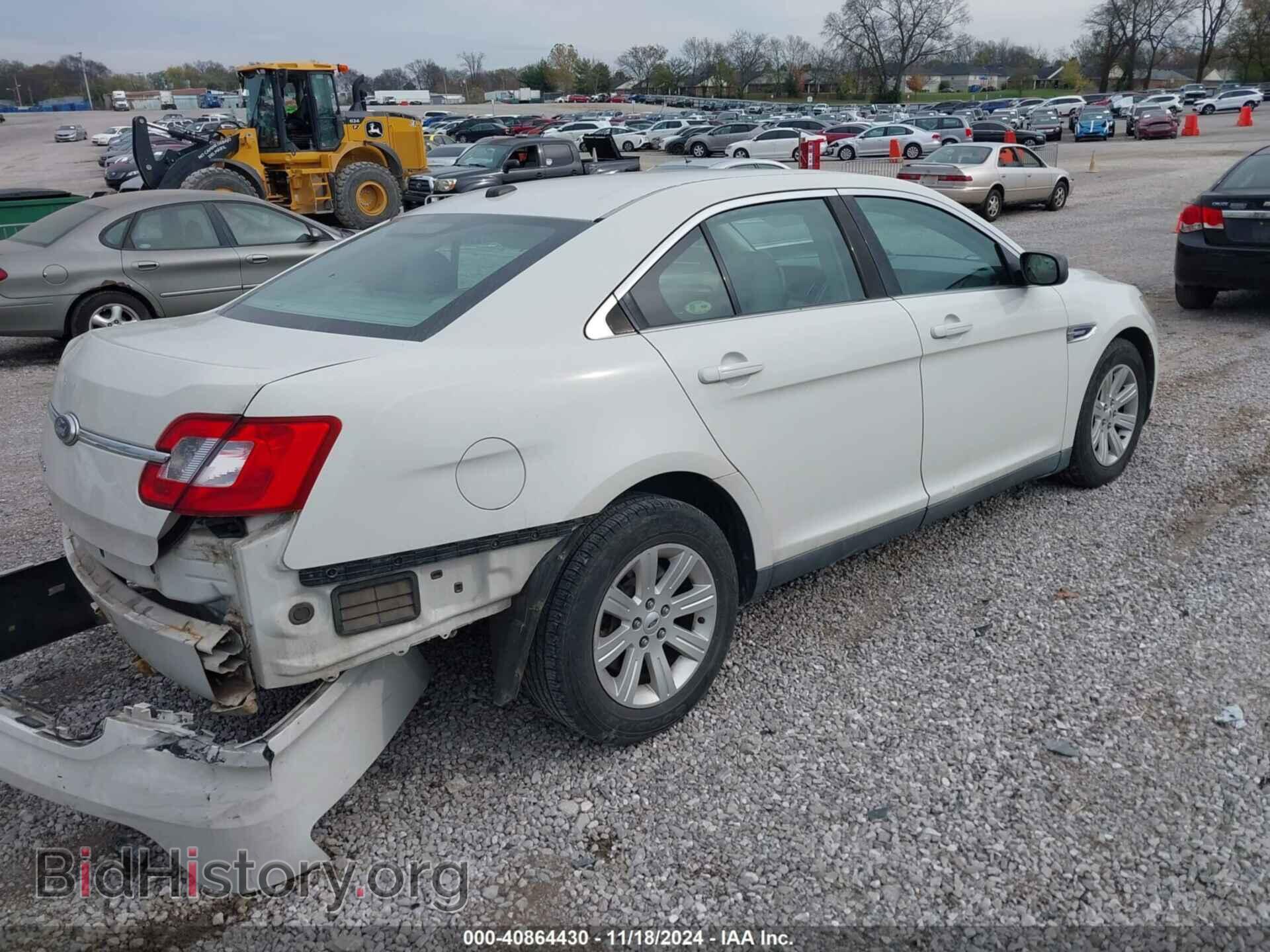 2011 FORD TAURUS - VIN: 1FAHP2DW8BG156053 - Фото 4