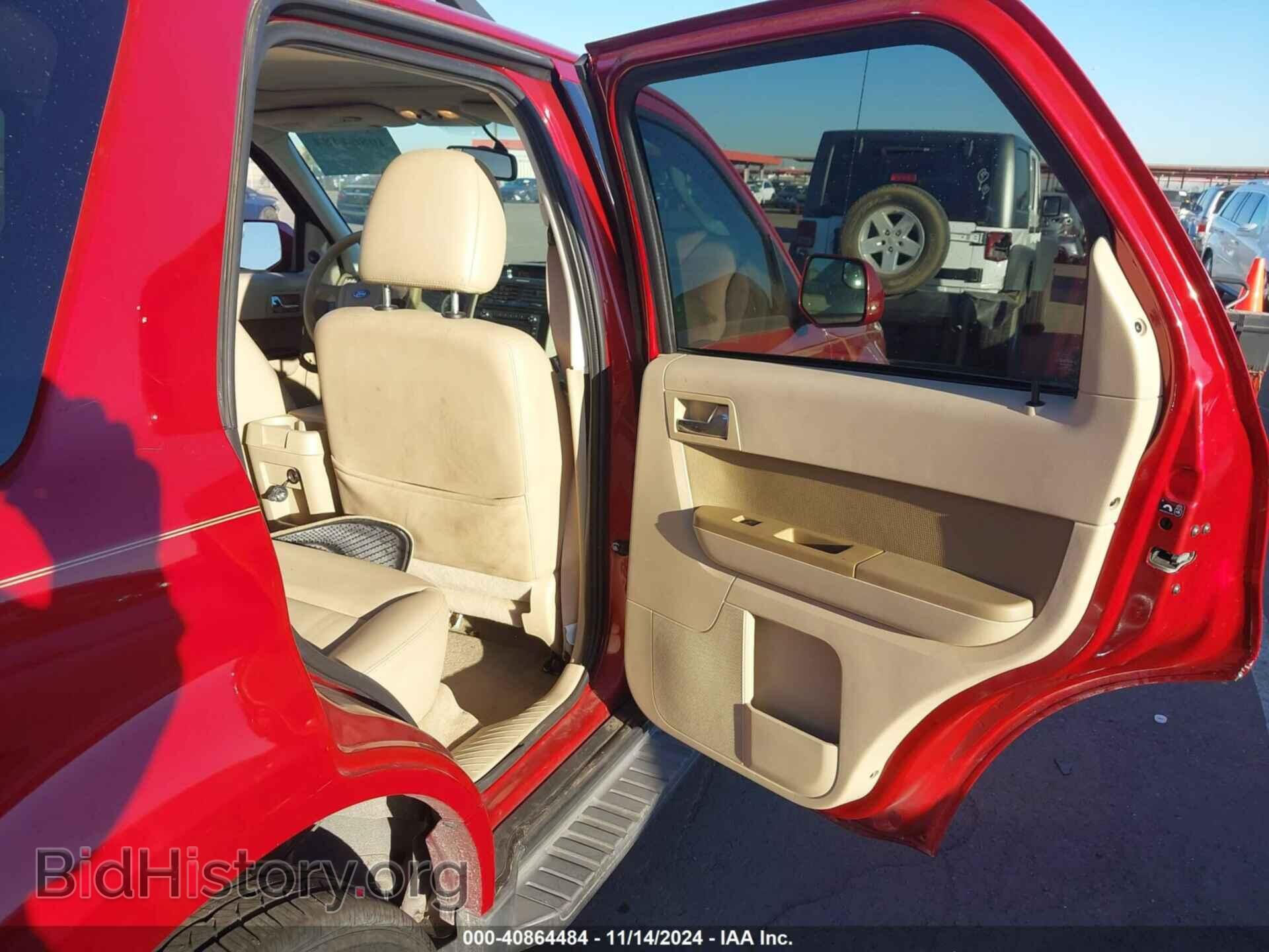 2011 FORD ESCAPE - VIN: 1FMCU0EG6BKC37960 - Фото 8