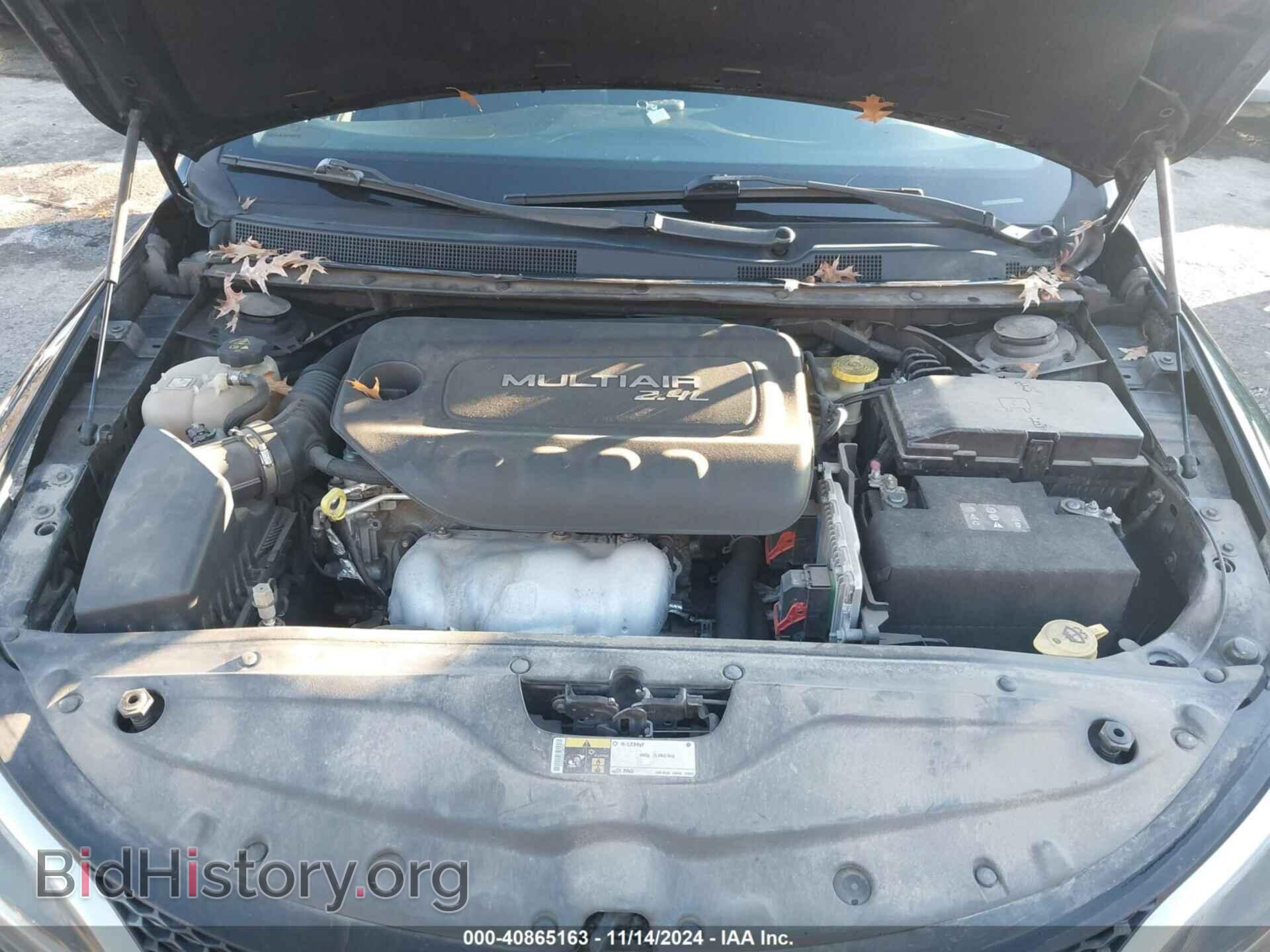 2016 CHRYSLER 200 - VIN: 1C3CCCAB0GN127127 - Фото 10