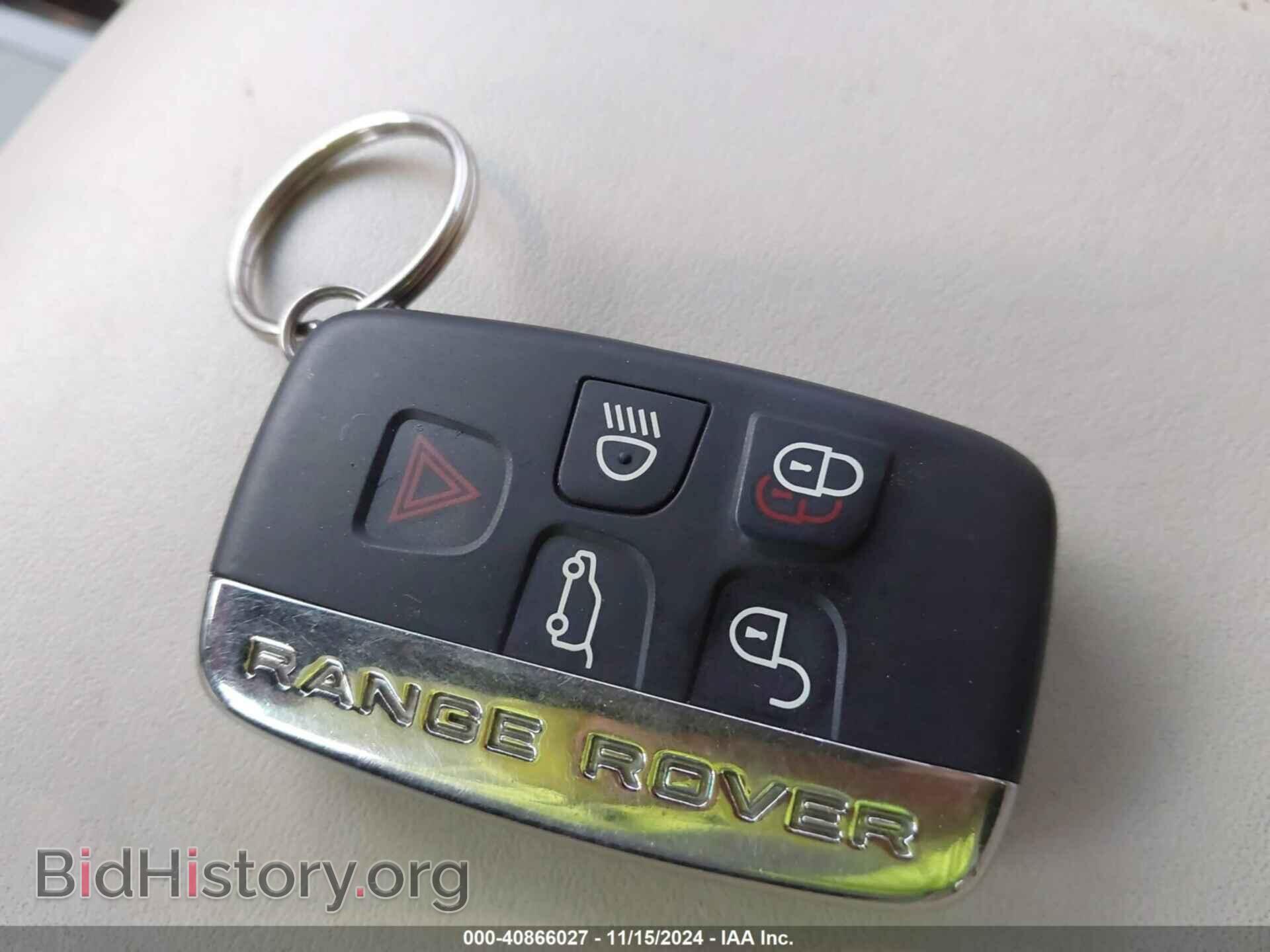2010 LAND ROVER RANGE ROVER - VIN: SALMP1E45AA321745 - Фото 11