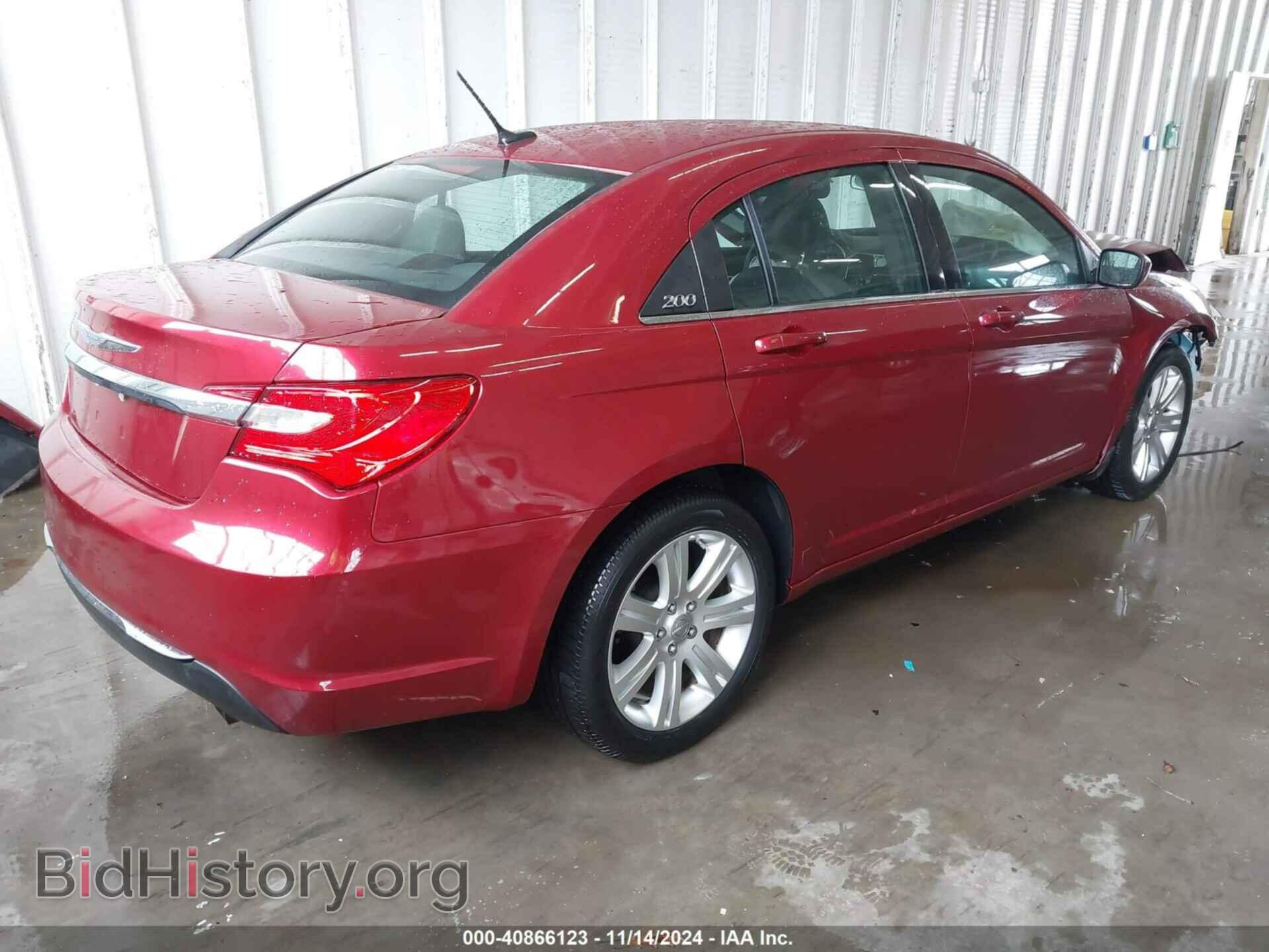 2011 CHRYSLER 200 - VIN: 1C3BC1FB7BN570425 - Фото 4