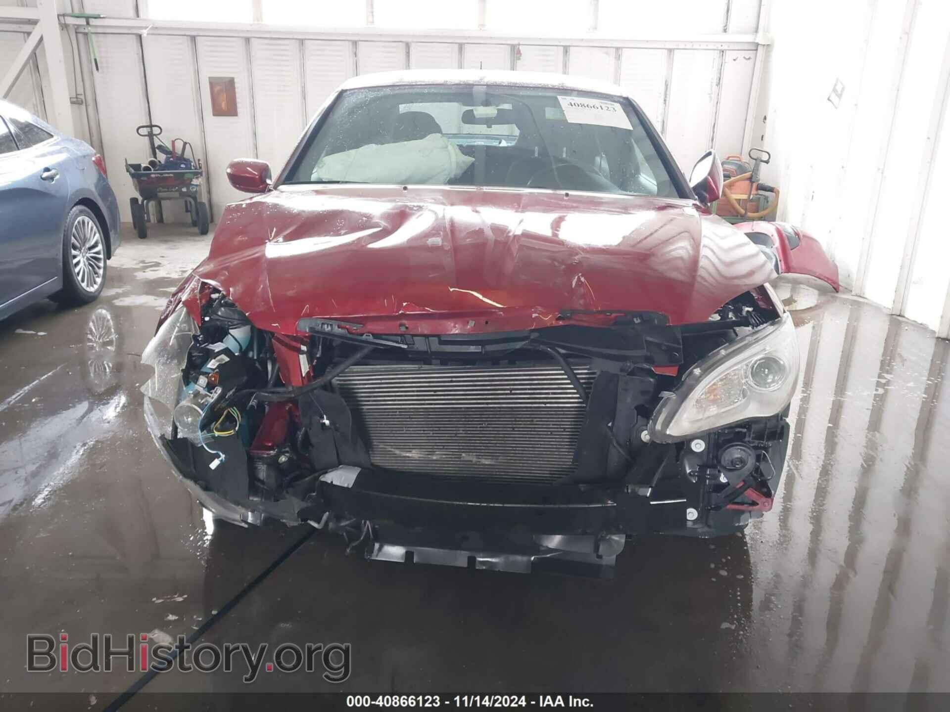 2011 CHRYSLER 200 - VIN: 1C3BC1FB7BN570425 - Фото 6