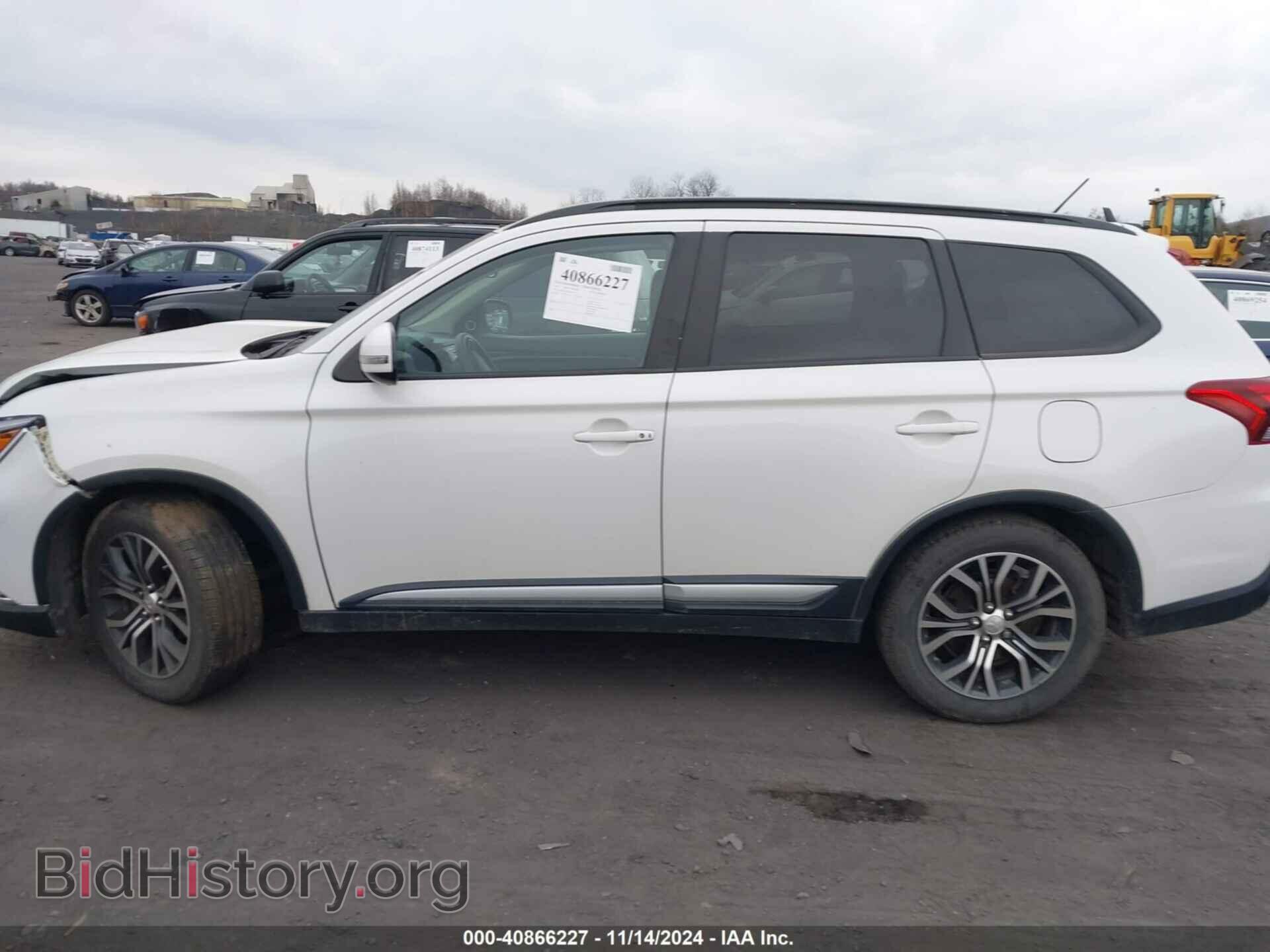 2016 MITSUBISHI OUTLANDER - VIN: JA4AZ3A3XGZ015593 - Фото 13