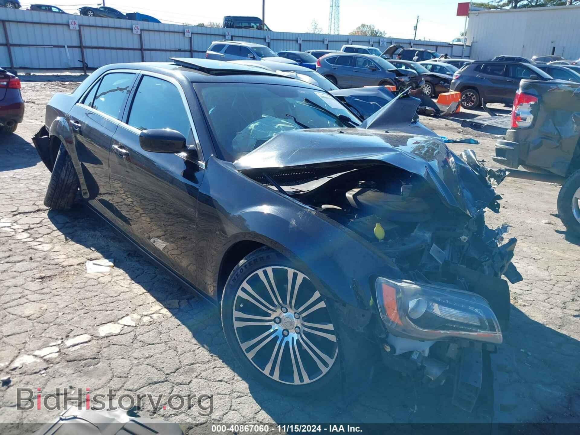 Фотография 2C3CCABG1DH731465 - CHRYSLER 300 2013