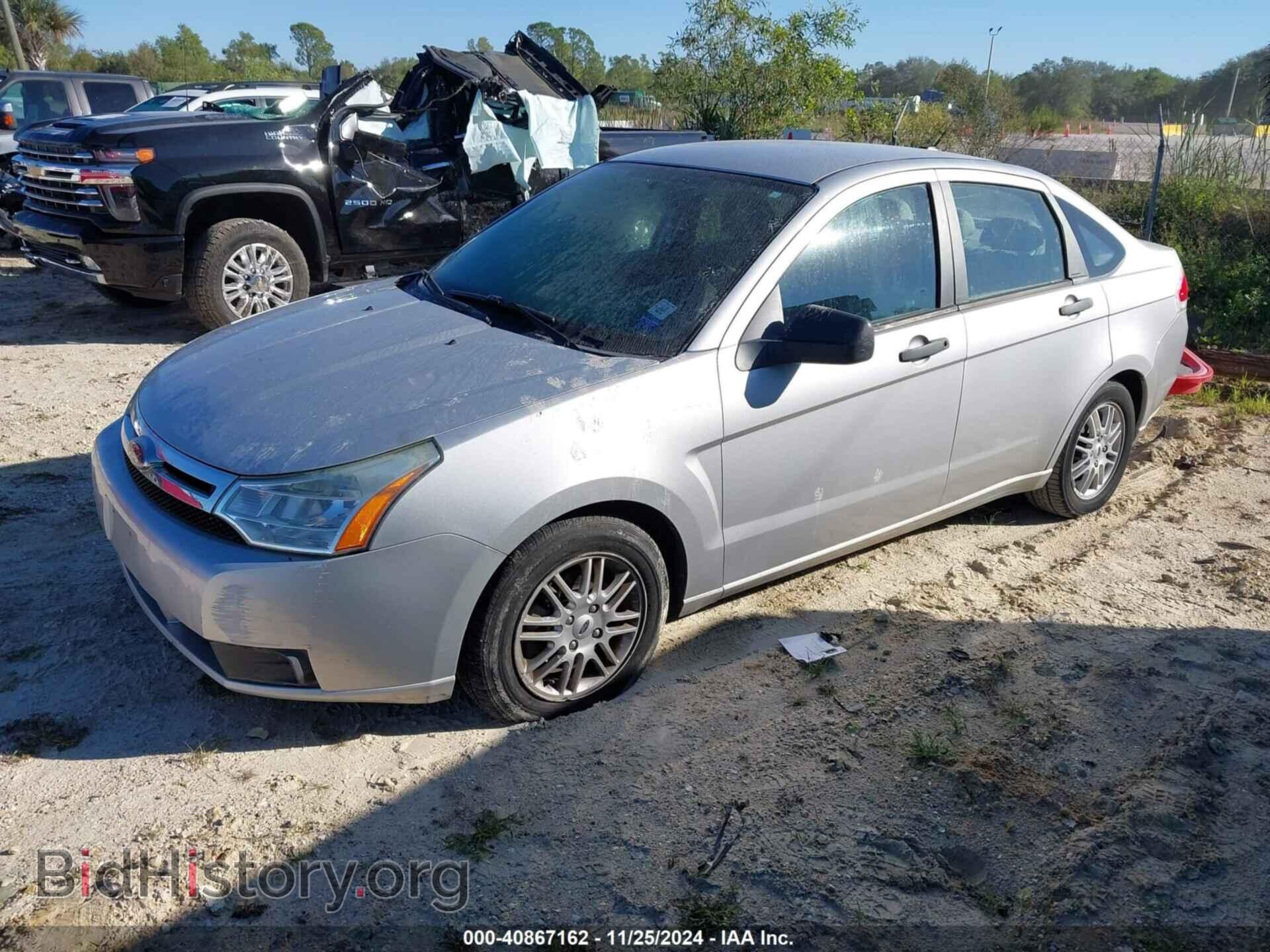 2009 FORD FOCUS - VIN: 1FAHP35N49W132070 - Фото 2
