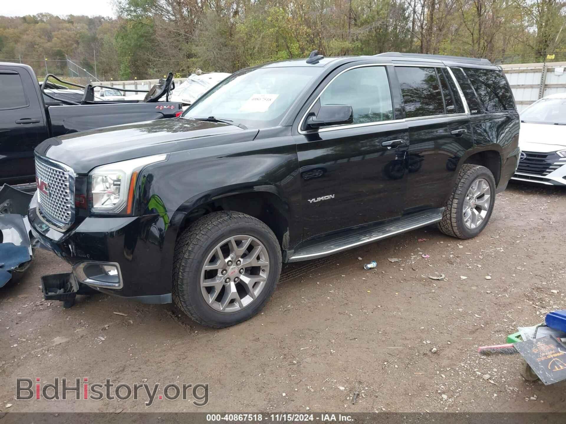 2017 GMC YUKON - VIN: 1GKS2BKC3HR402645 - Фото 2