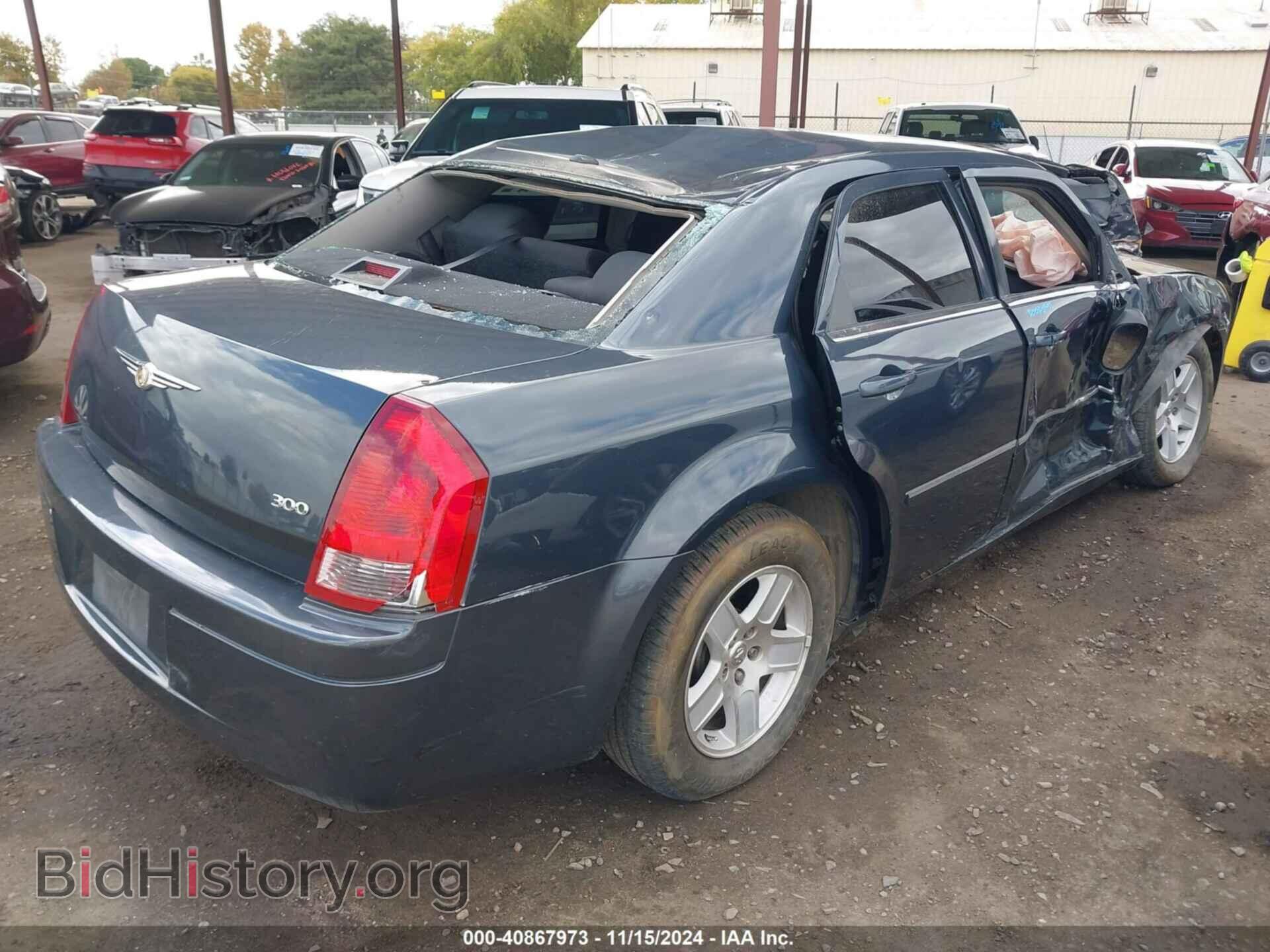 2007 CHRYSLER 300 - VIN: 2C3KA43R77H861838 - Фото 4