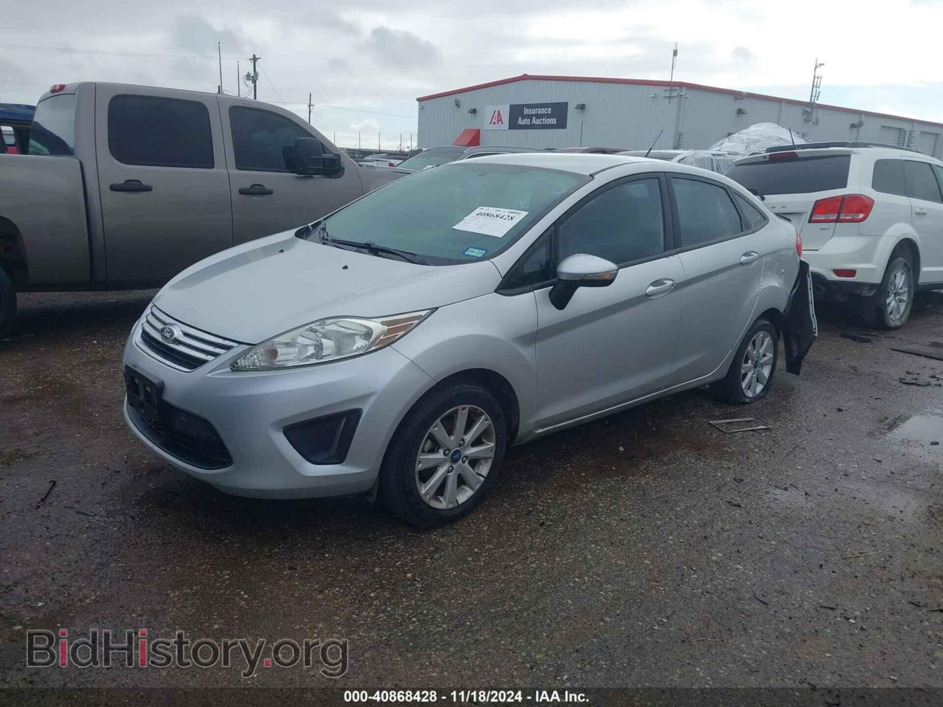 2013 FORD FIESTA - VIN: 3FADP4BJ4DM103473 - Photo 2