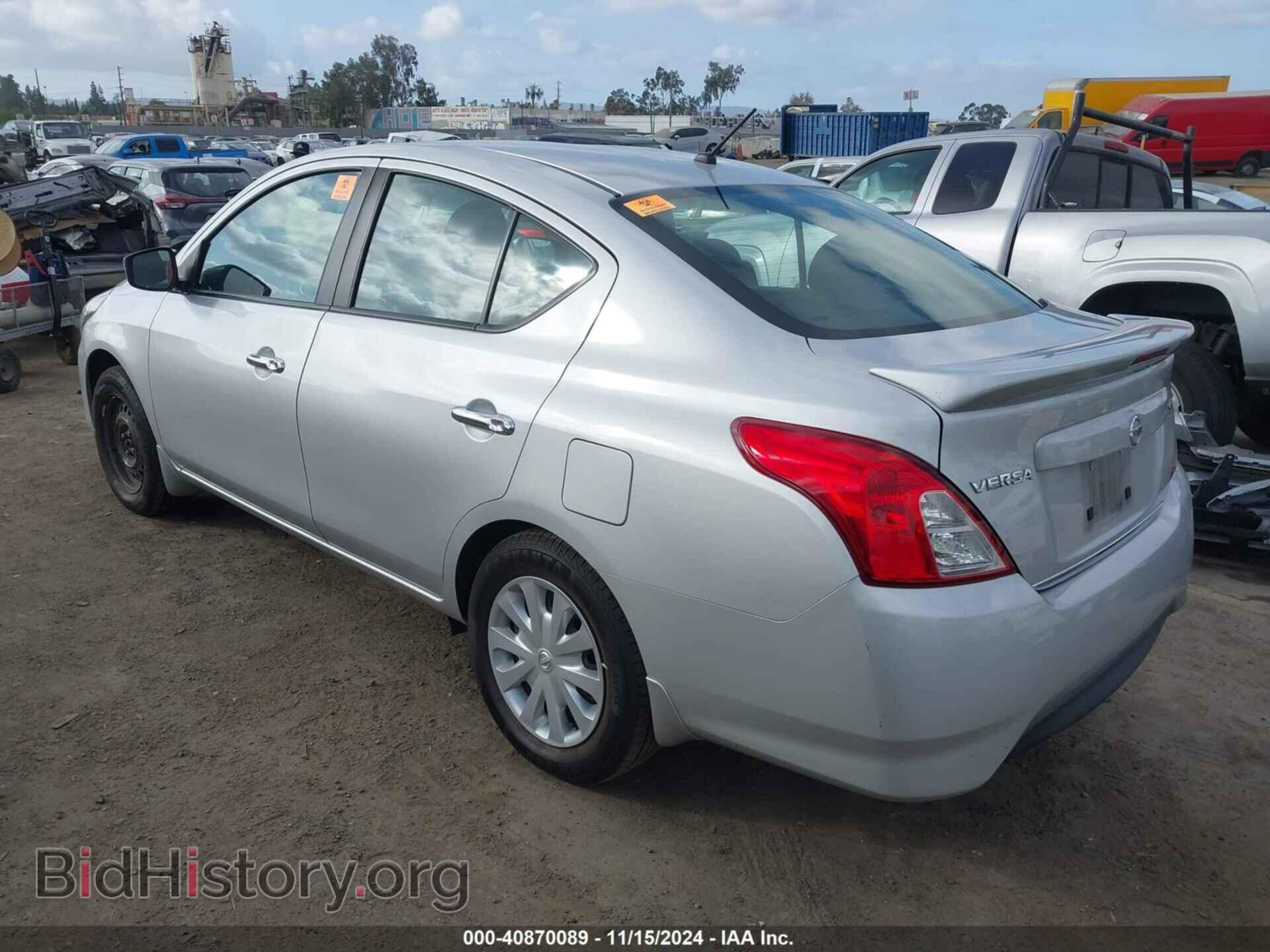 2017 NISSAN VERSA - VIN: 3N1CN7AP1HL863913 - Фото 3