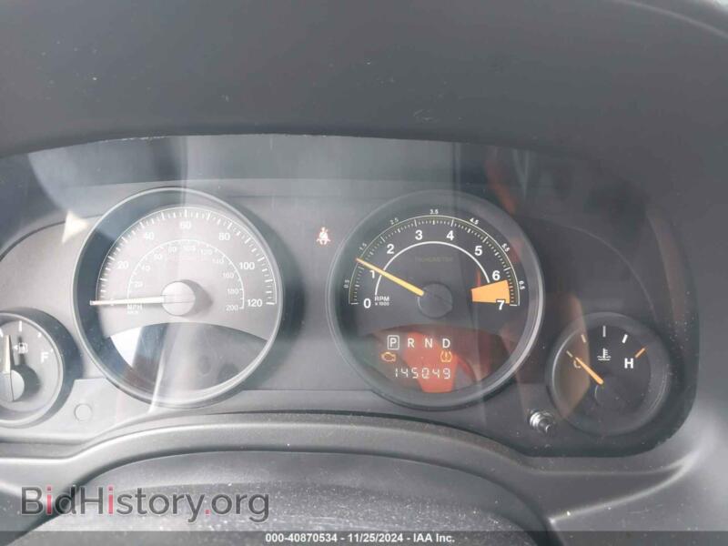 2014 Jeep COMPASS (VIN 1C4NJCBAXED911575) — photo 7 of 11