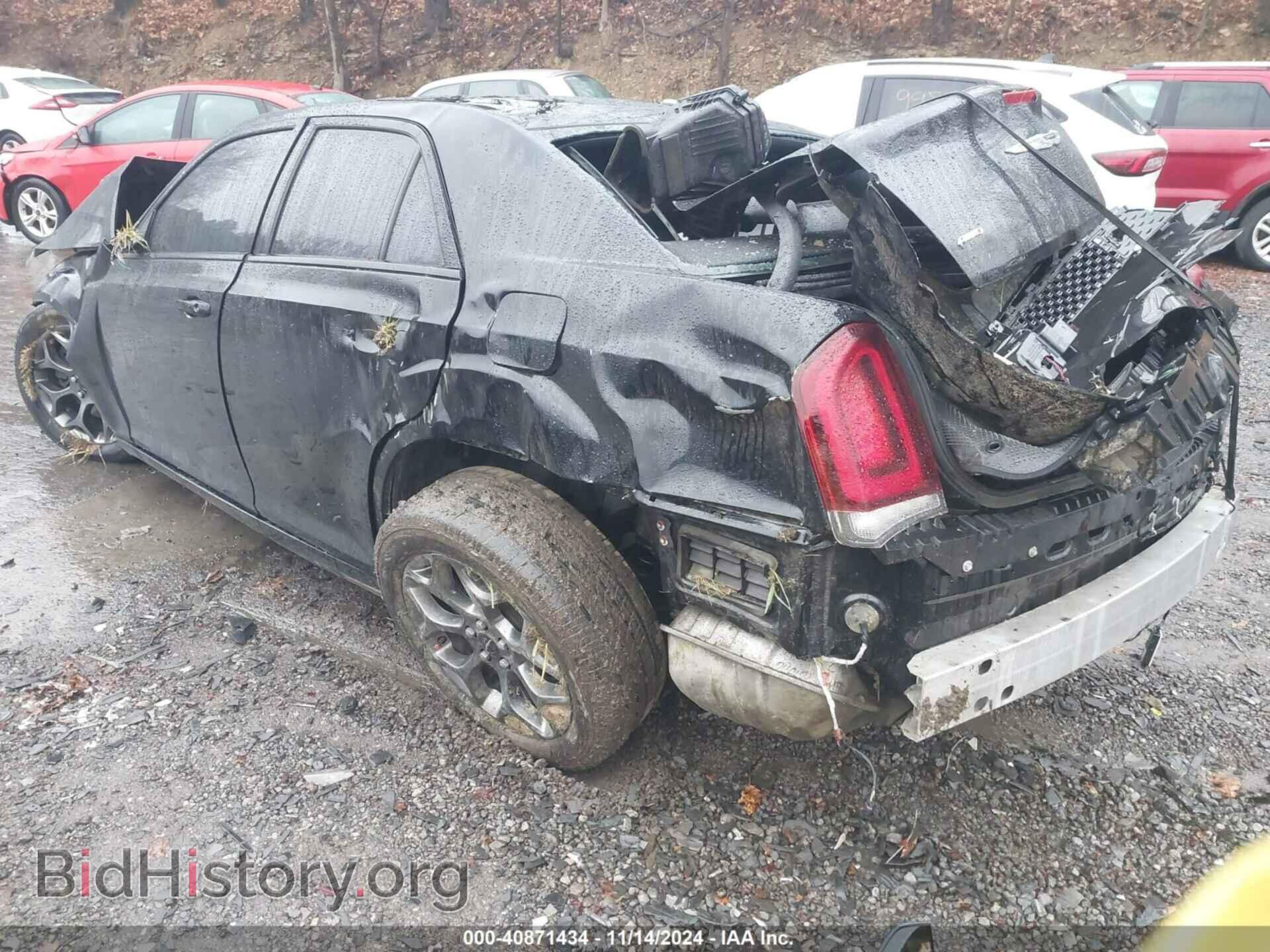 2016 CHRYSLER 300 - VIN: 2C3CCAGG7GH282970 - Фото 3