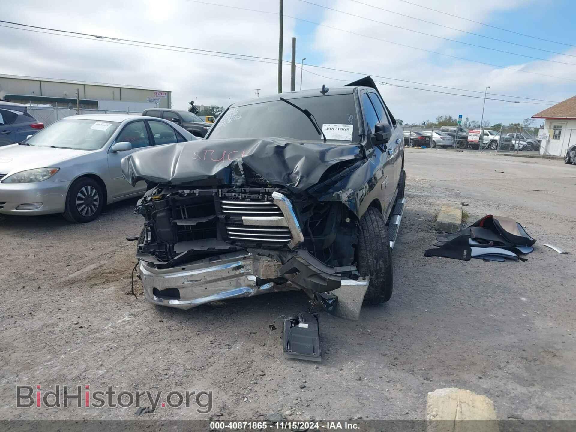 2017 RAM 1500 - VIN: 3C6RR6LT0HG640424 - Фото 6