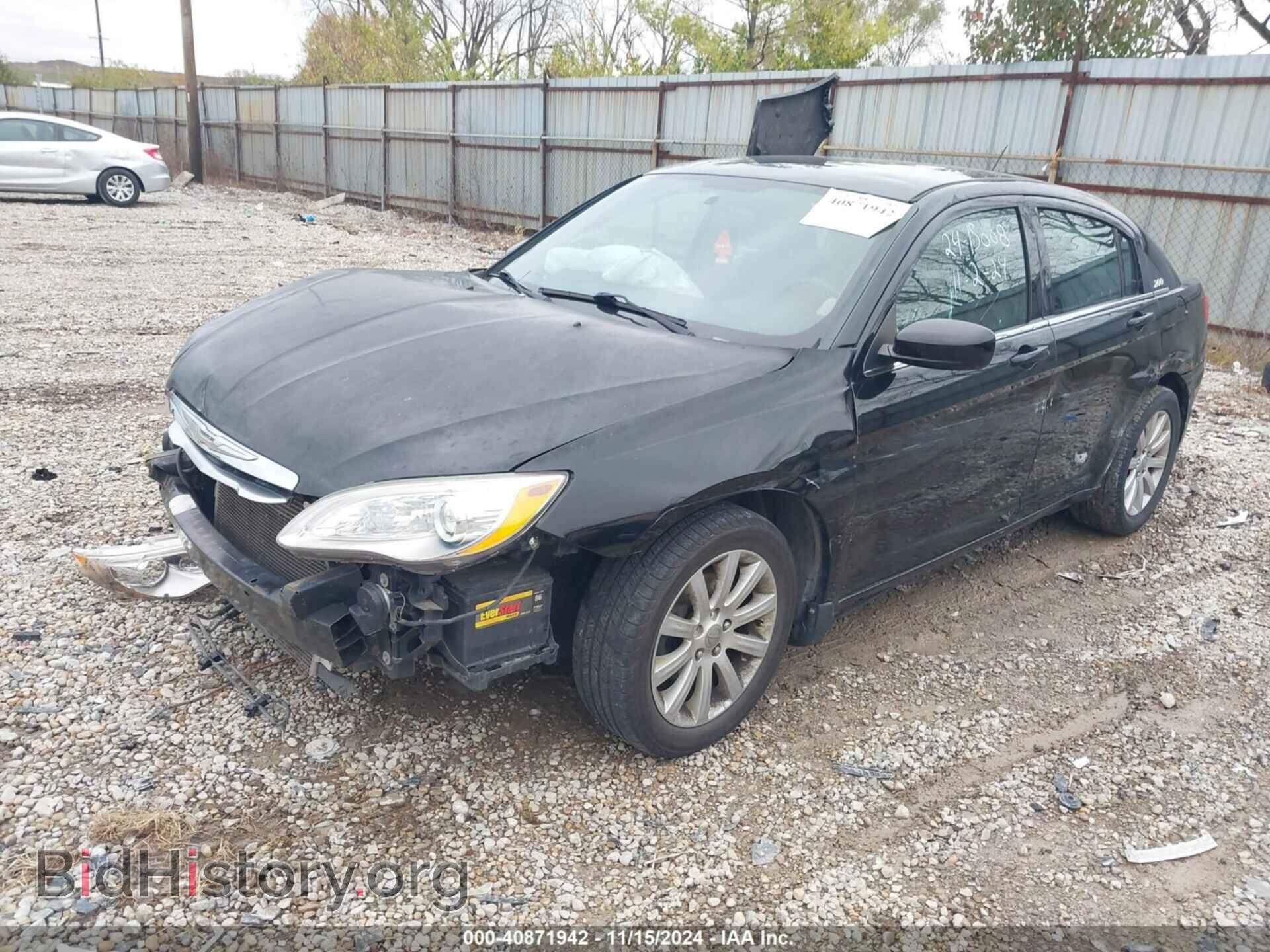 2013 CHRYSLER 200 - VIN: 1C3CCBBB3DN514176 - Фото 2