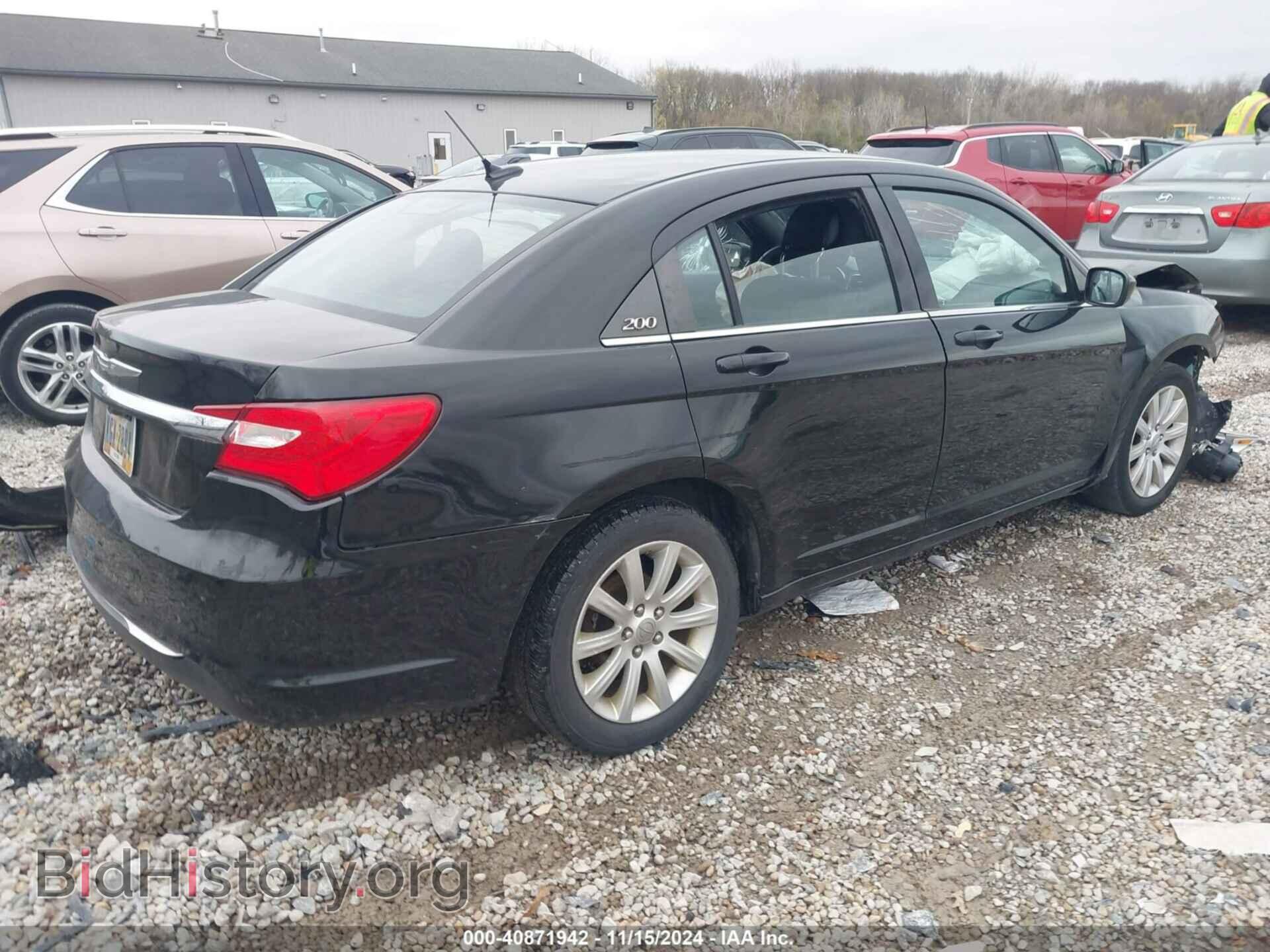 2013 CHRYSLER 200 - VIN: 1C3CCBBB3DN514176 - Фото 4