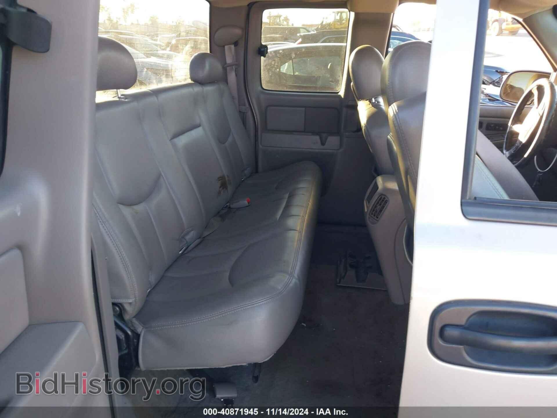 2005 CHEVROLET SILVERADO 1500 - VIN: 2GCEC19T651390968 - Фото 8