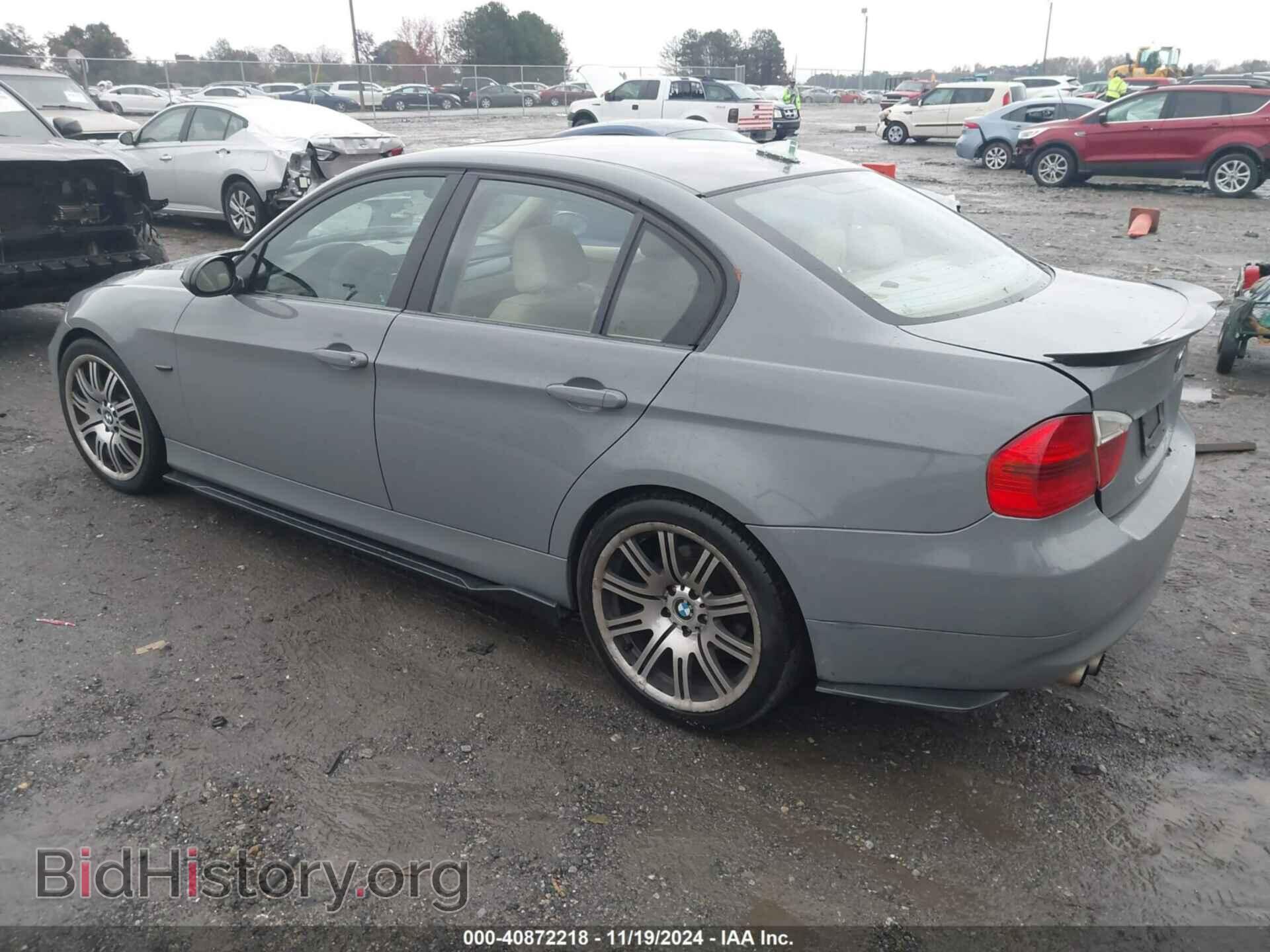 2006 BMW 325XI - VIN: WBAVD13576KV06765 - Фото 3