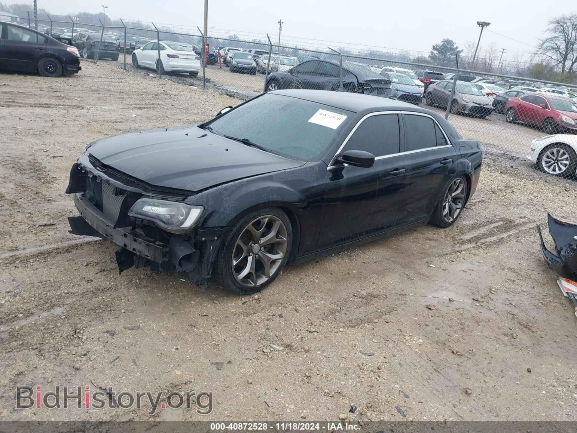 2015 CHRYSLER 300 - VIN: 2C3CCAAG1FH921352 - Фото 2