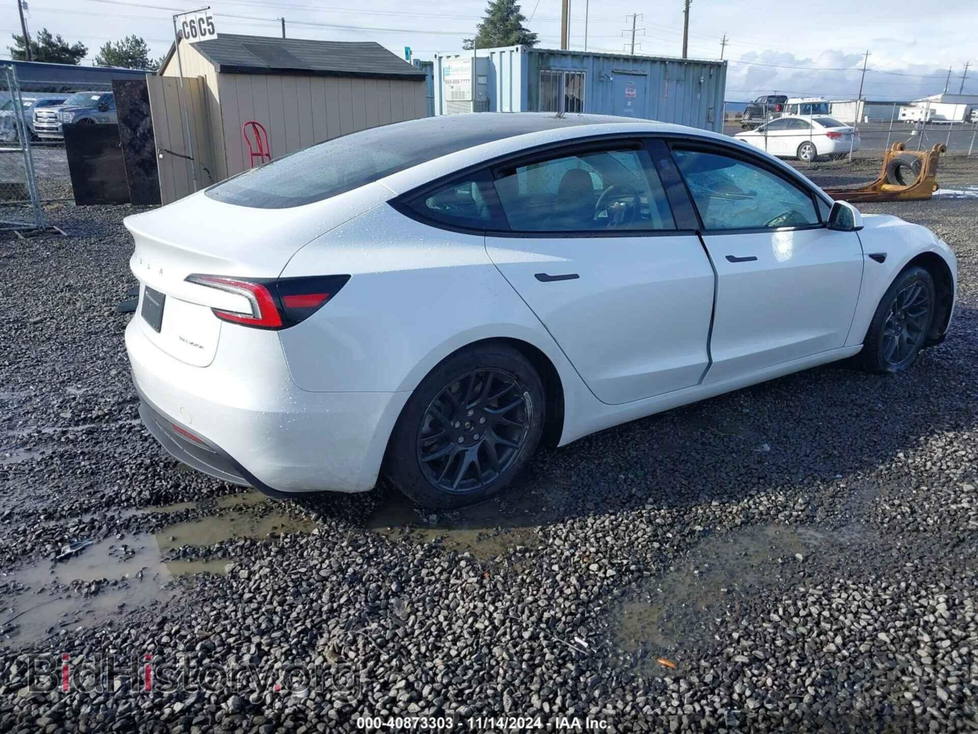 2024 TESLA MODEL 3 - VIN: 5YJ3E1EB2RF799986 - Фото 4