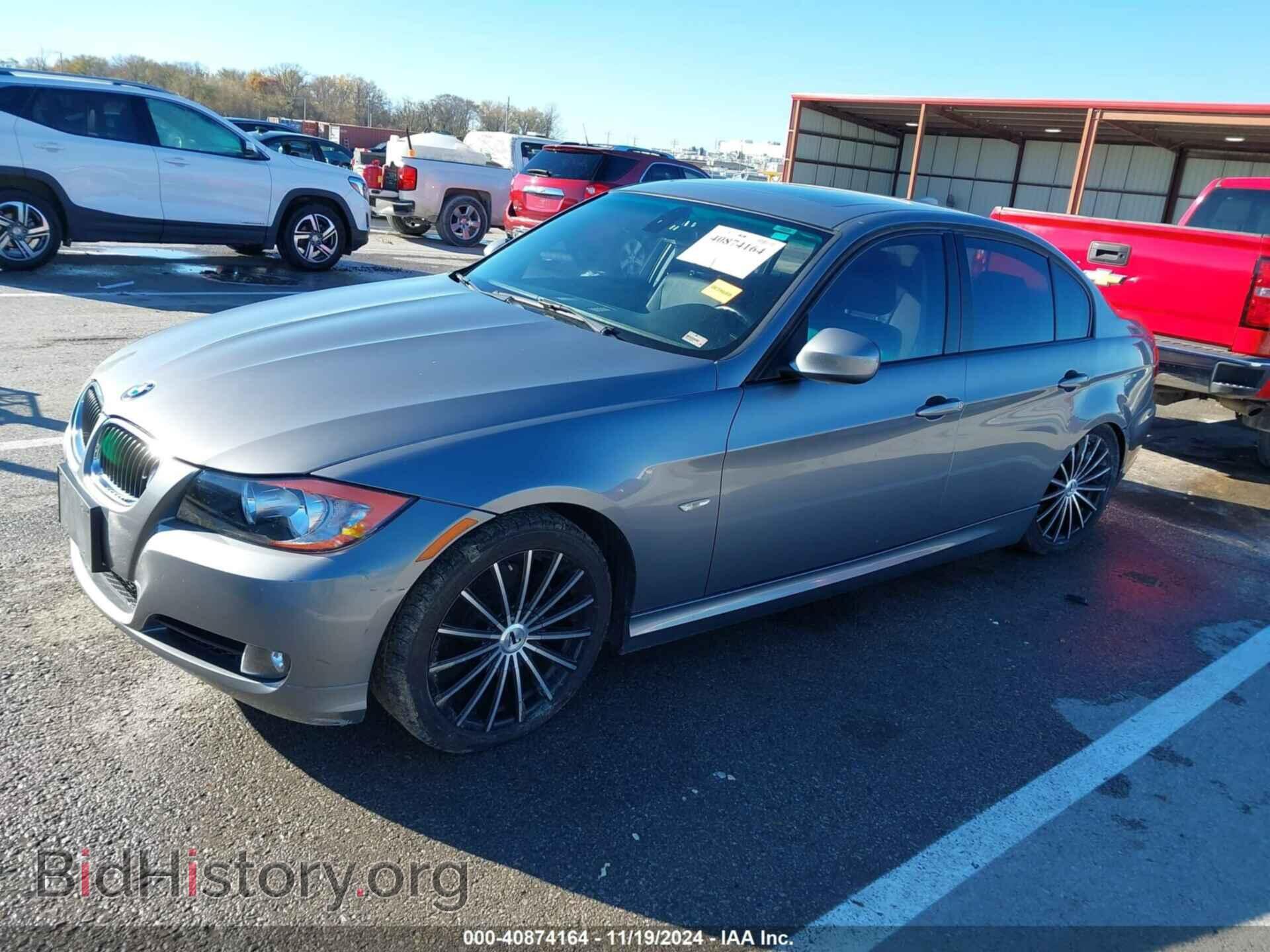 2011 BMW 328I - VIN: WBAPH7C50BE681609 - Фото 2