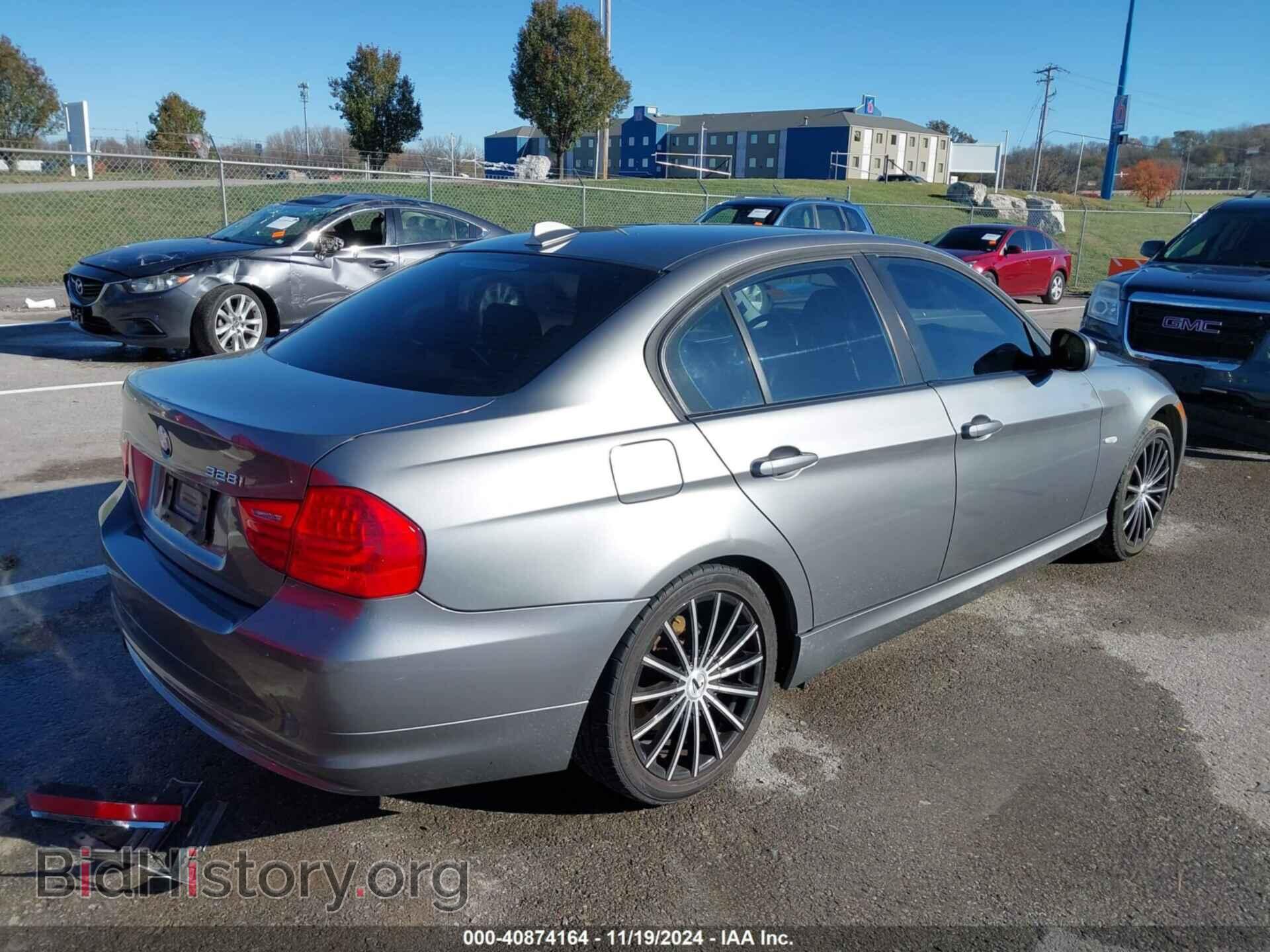 2011 BMW 328I - VIN: WBAPH7C50BE681609 - Фото 4
