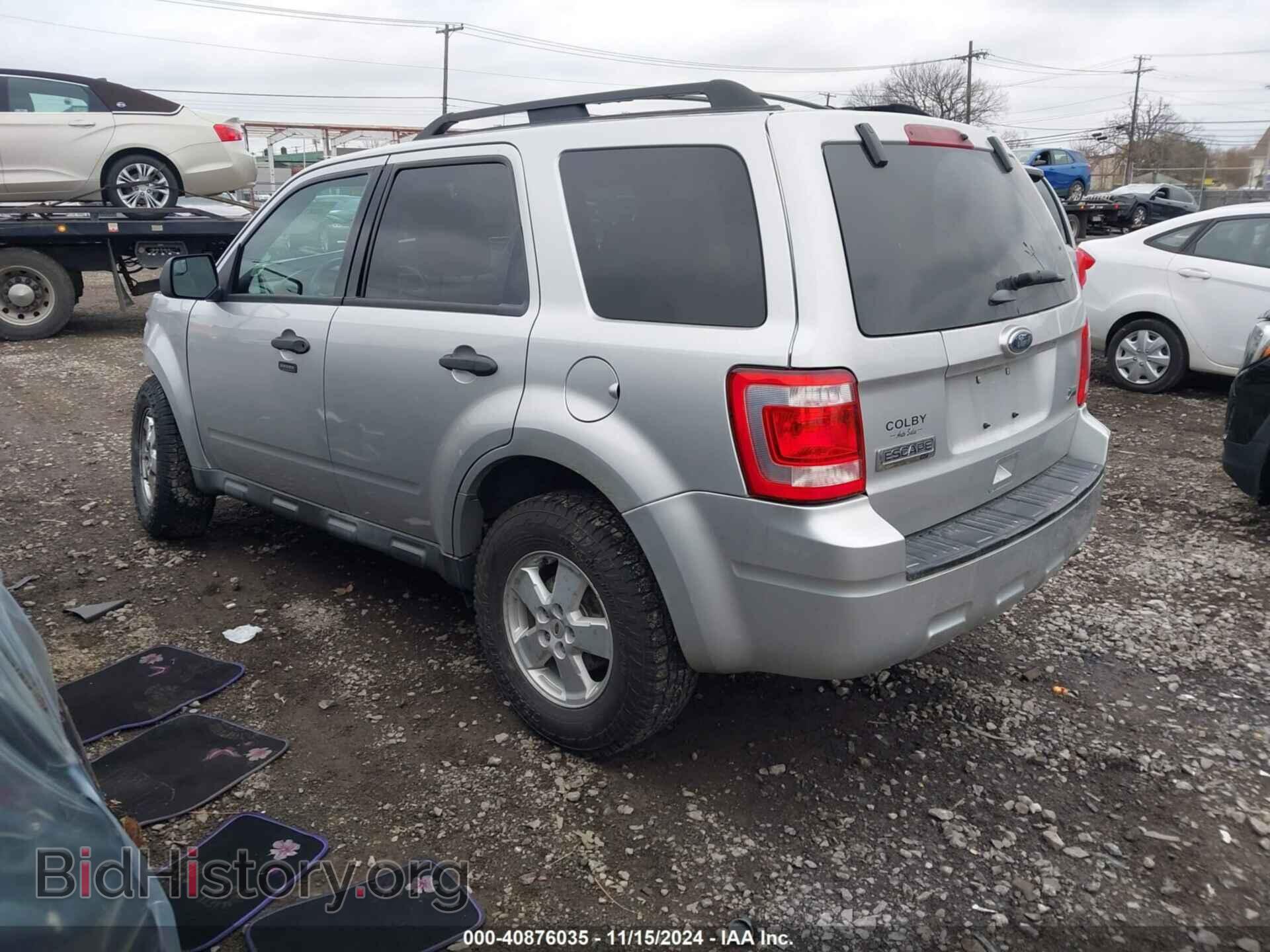 2010 FORD ESCAPE - VIN: 1FMCU9DG8AKB65826 - Фото 3