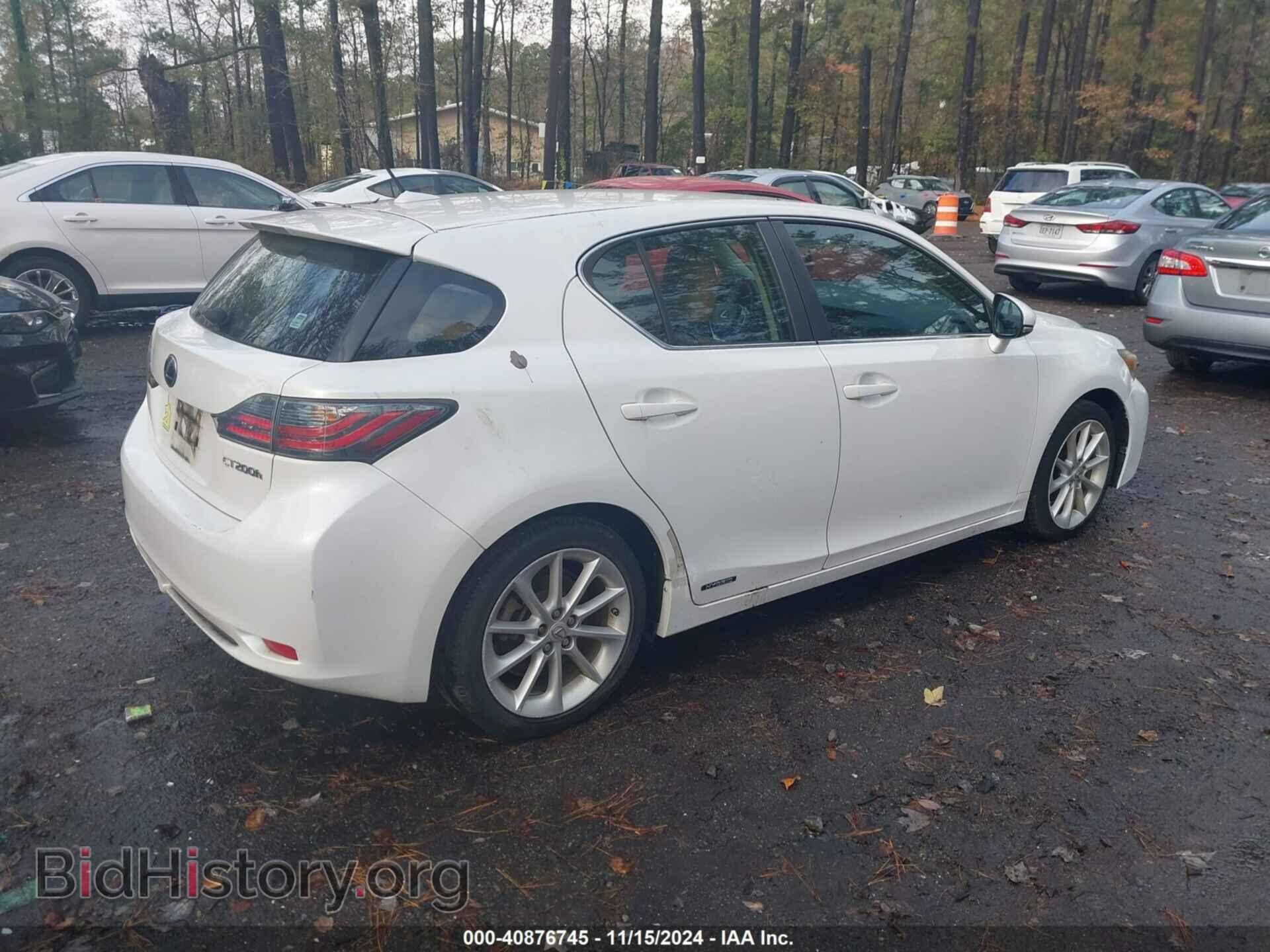 2011 LEXUS CT 200H - VIN: JTHKD5BH4B2013188 - Фото 4
