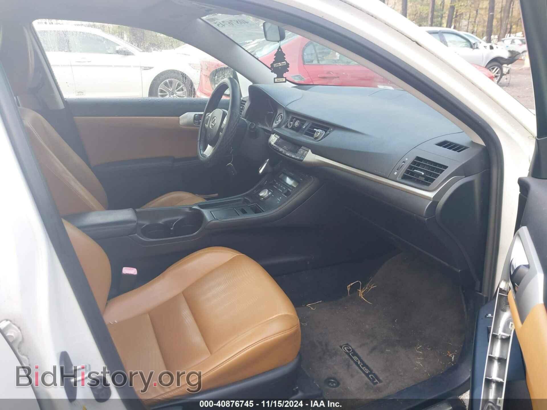 2011 LEXUS CT 200H - VIN: JTHKD5BH4B2013188 - Фото 5