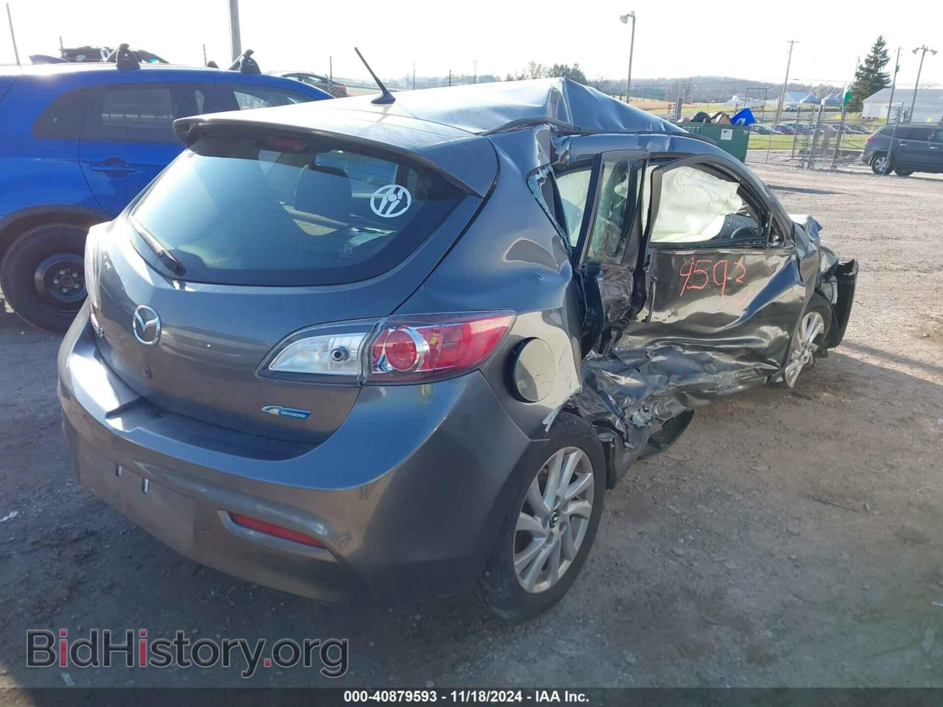2013 MAZDA MAZDA3 - VIN: JM1BL1LP8D1834595 - Фото 4