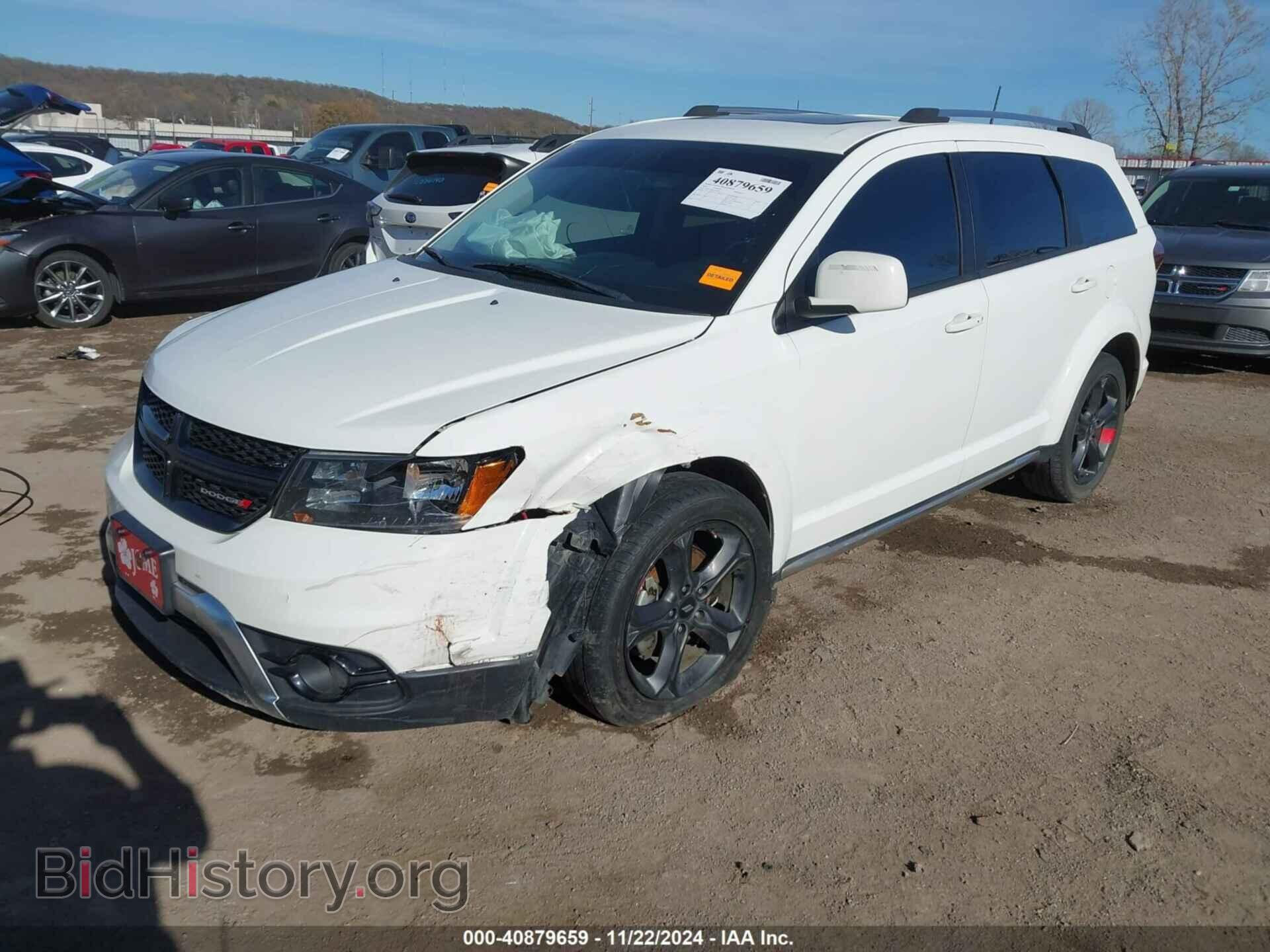2020 DODGE JOURNEY - VIN: 3C4PDCGB2LT266588 - Фото 2