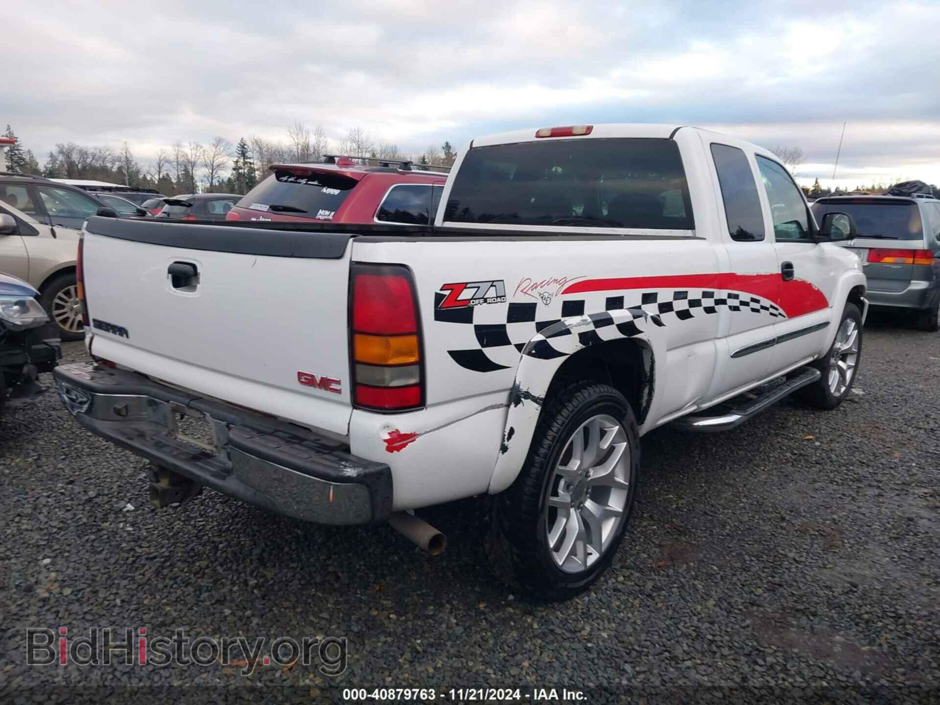 2005 GMC SIERRA 1500 - VIN: 1GTEK19Z15Z102790 - Фото 4
