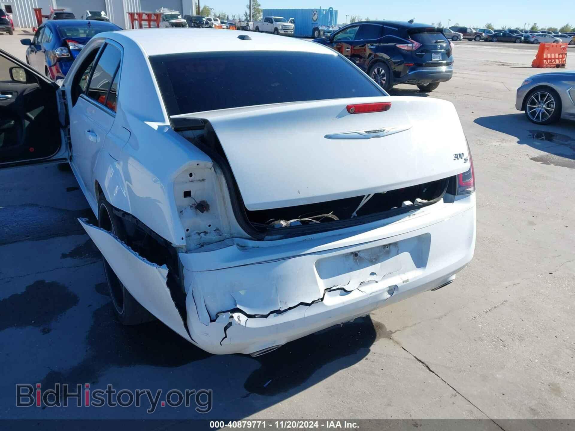 2013 CHRYSLER 300 - VIN: 2C3CCABG3DH519912 - Фото 6