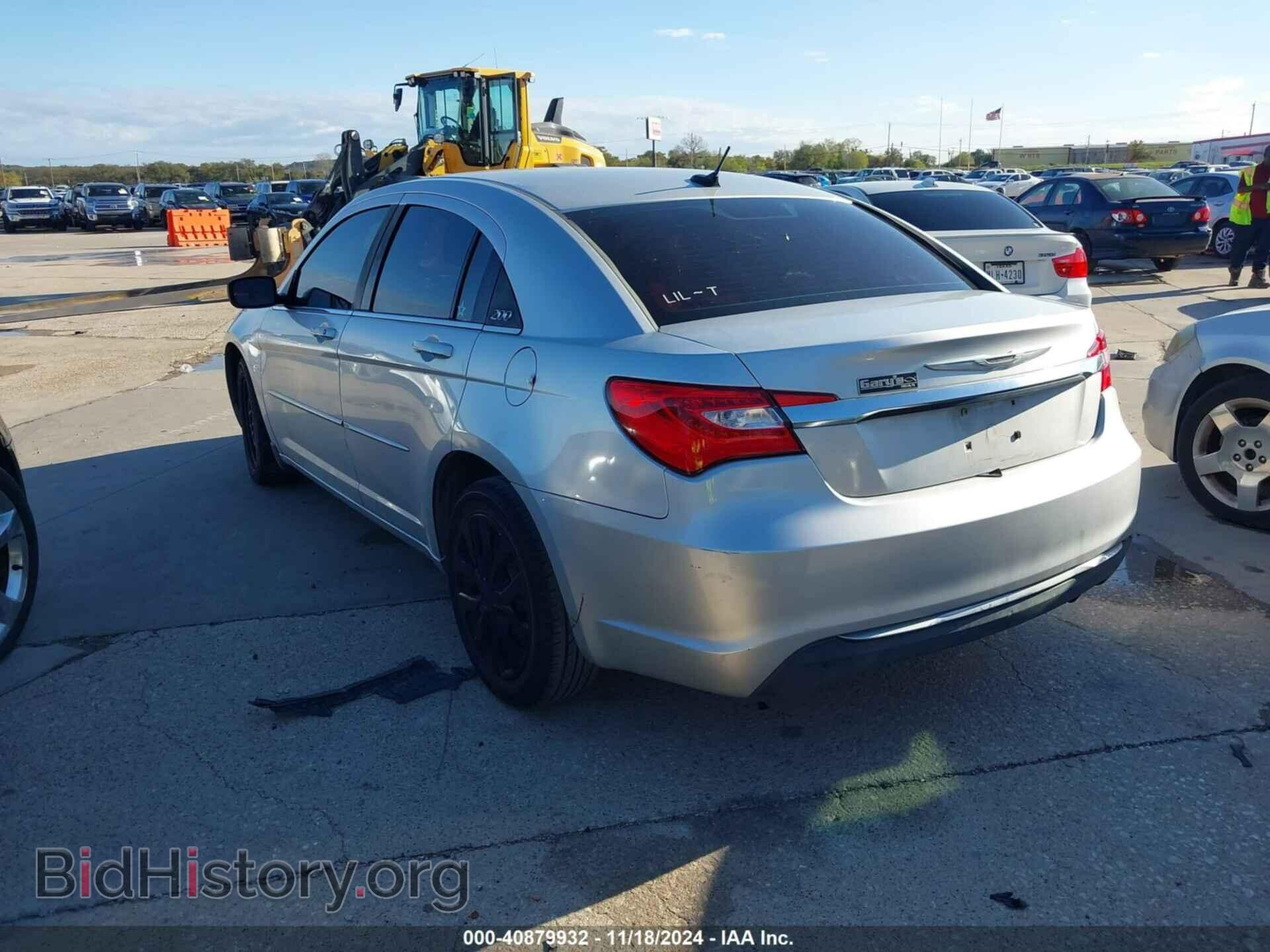 2012 CHRYSLER 200 - VIN: 1C3CCBABXCN214151 - Фото 3