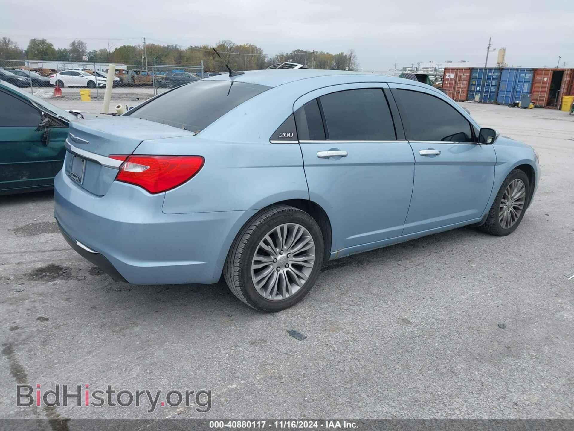 2013 CHRYSLER 200 - VIN: 1C3CCBCG2DN575576 - Photo 4