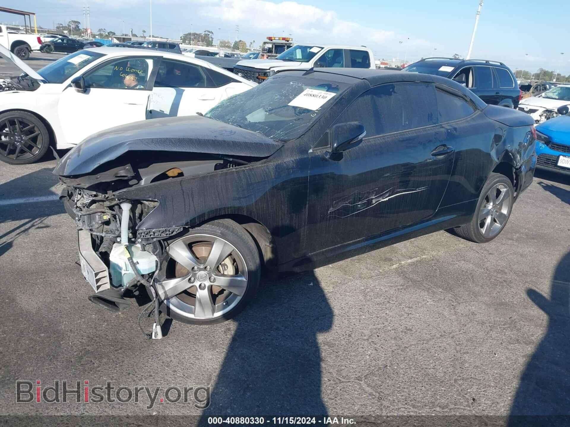 2010 LEXUS IS 250C - VIN: JTHFF2C25A2509975 - Фото 2