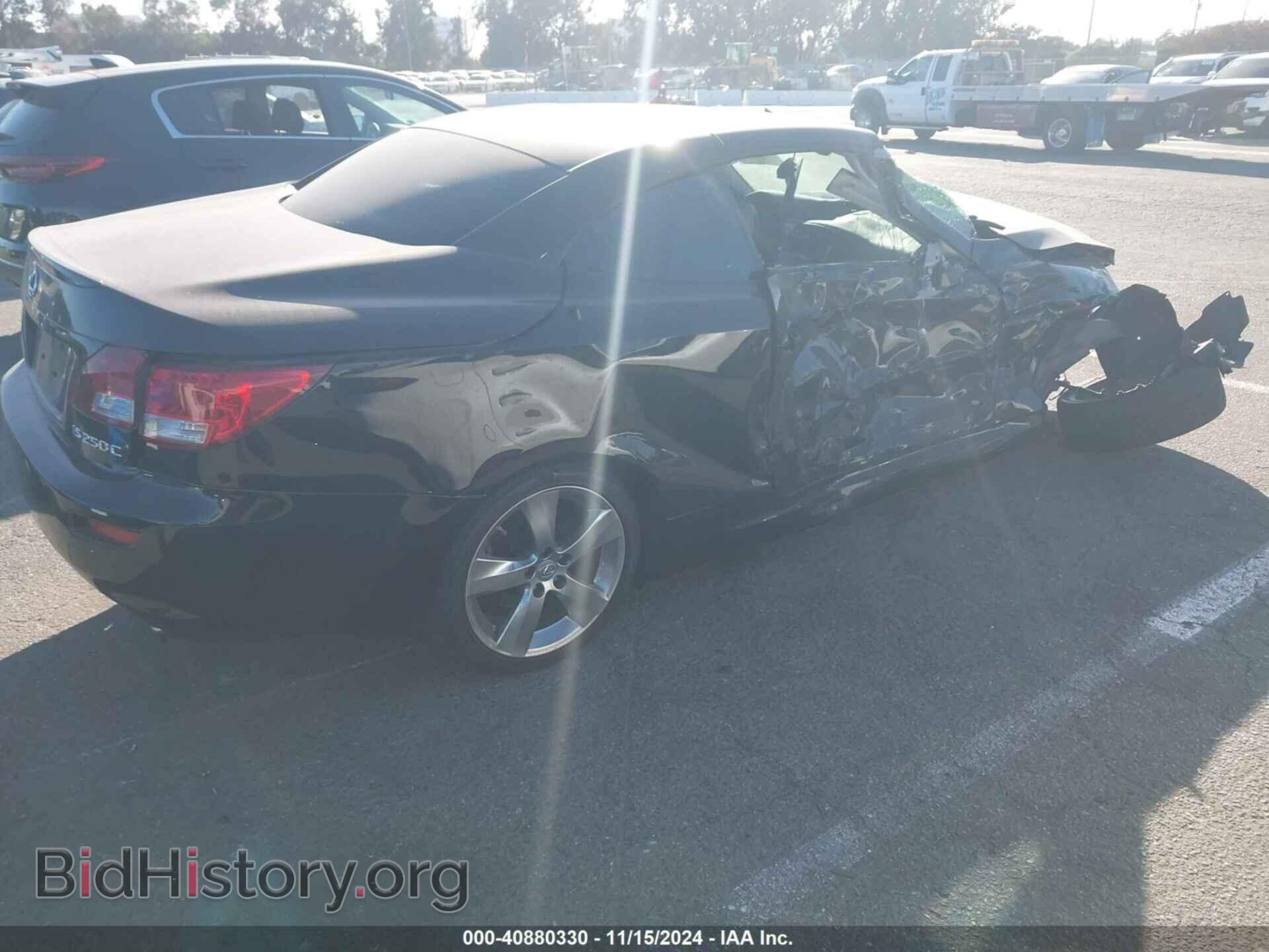 2010 LEXUS IS 250C - VIN: JTHFF2C25A2509975 - Фото 4