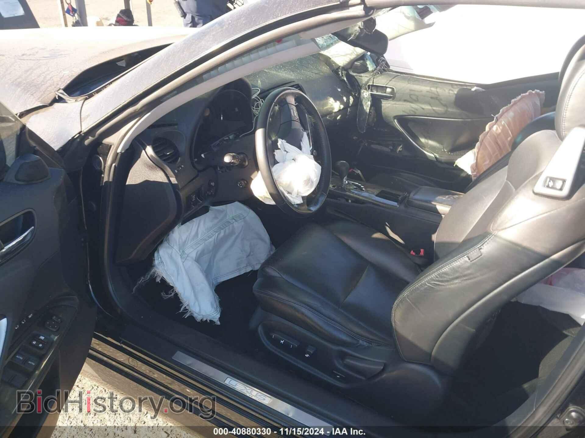 2010 LEXUS IS 250C - VIN: JTHFF2C25A2509975 - Фото 5