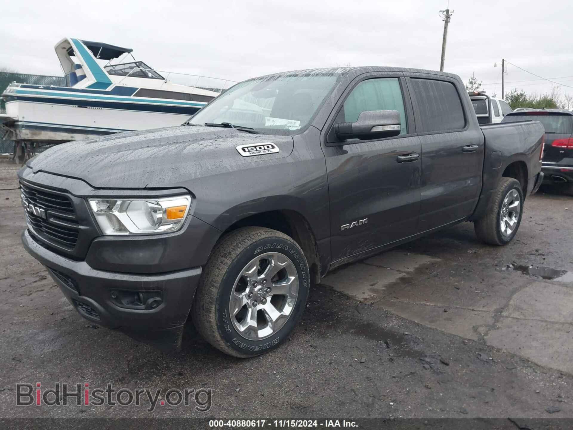 2020 RAM 1500 - VIN: 1C6SRFFTXLN218741 - Фото 2