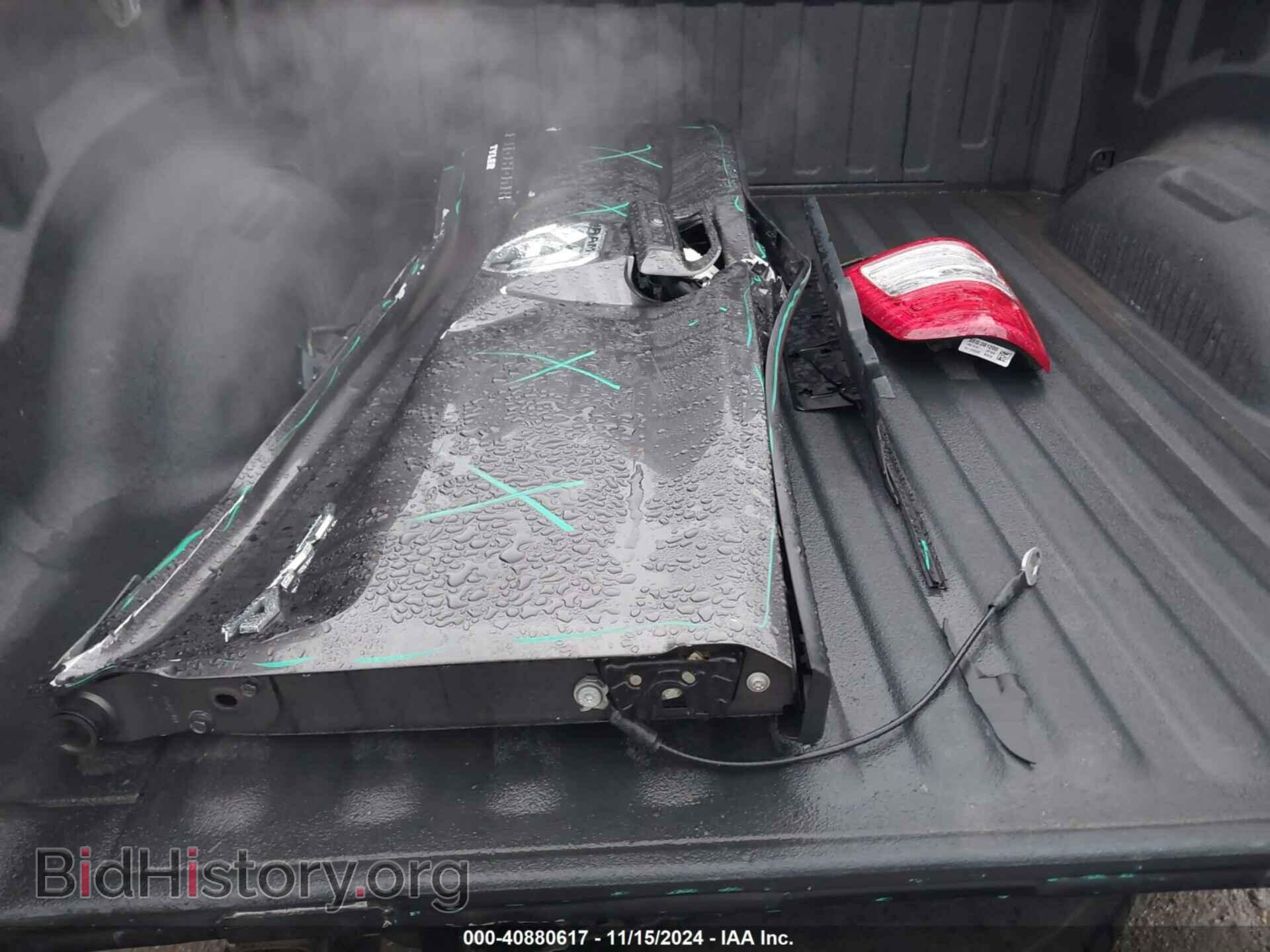 2020 RAM 1500 - VIN: 1C6SRFFTXLN218741 - Фото 12