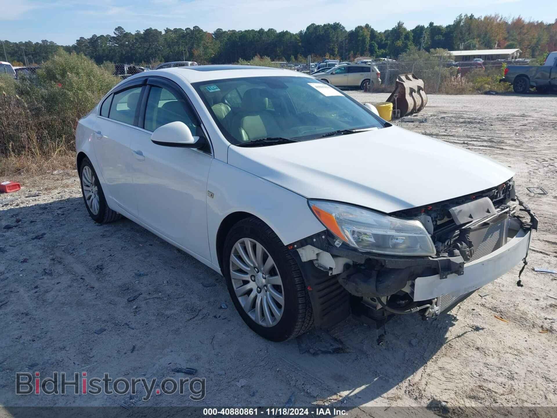 Photo 2G4GP5EC7B9178695 - BUICK REGAL 2011