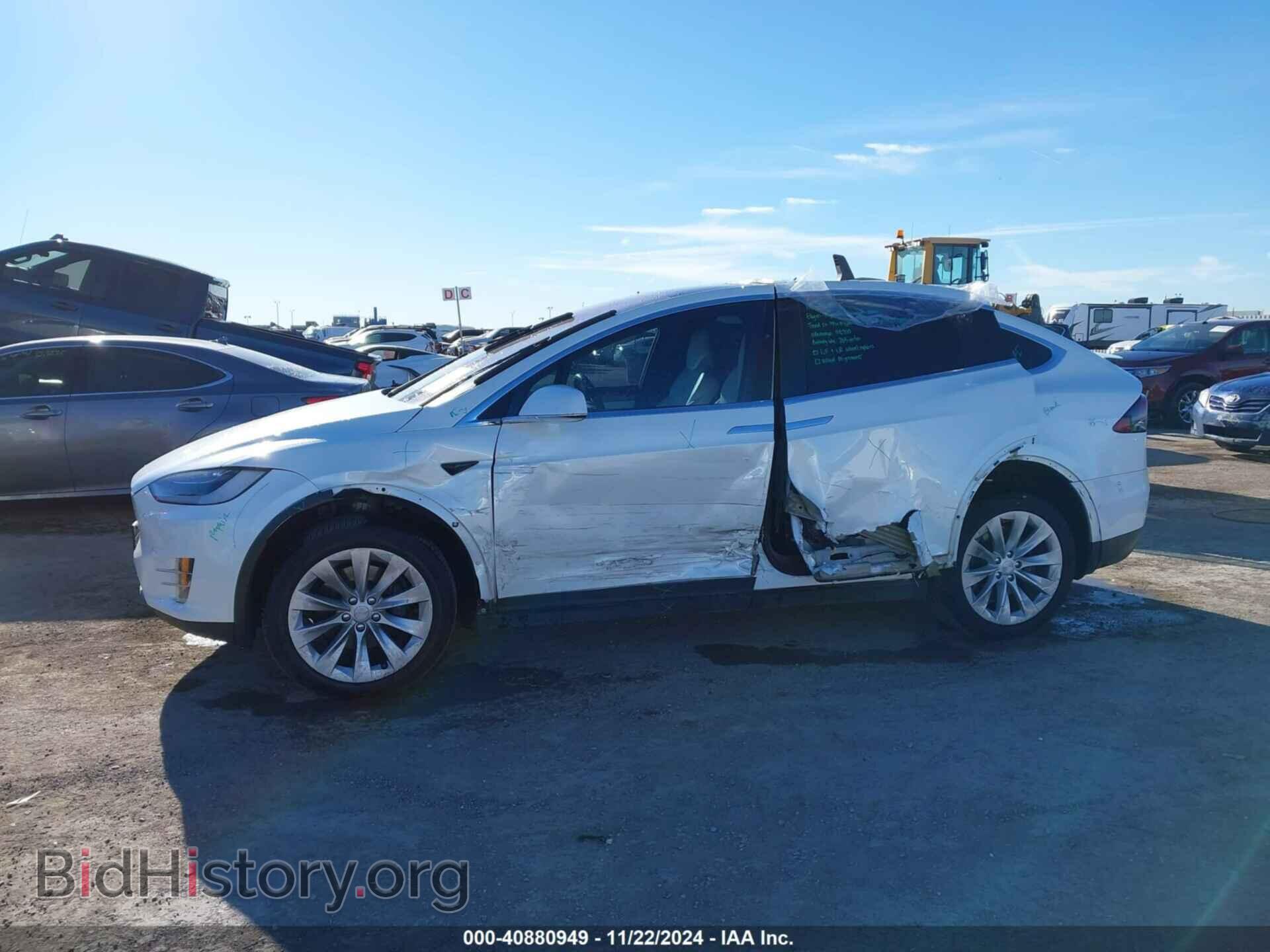 2017 TESLA MODEL X - VIN: 5YJXCBE21HF065092 - Photo 6