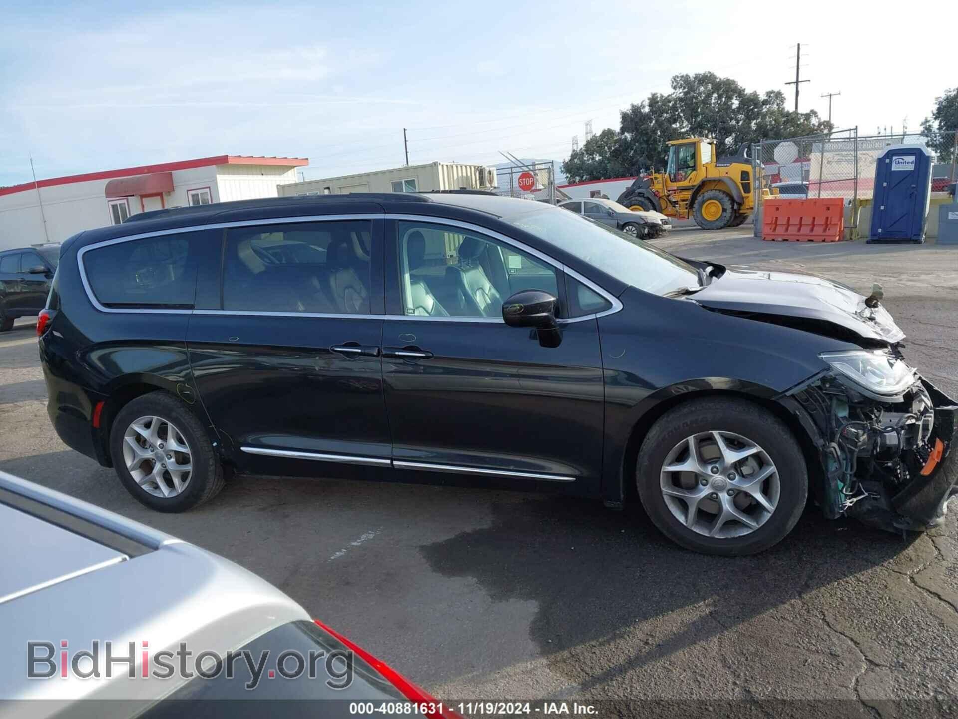 2017 CHRYSLER PACIFICA - VIN: 2C4RC1BG2HR823240 - Фото 13