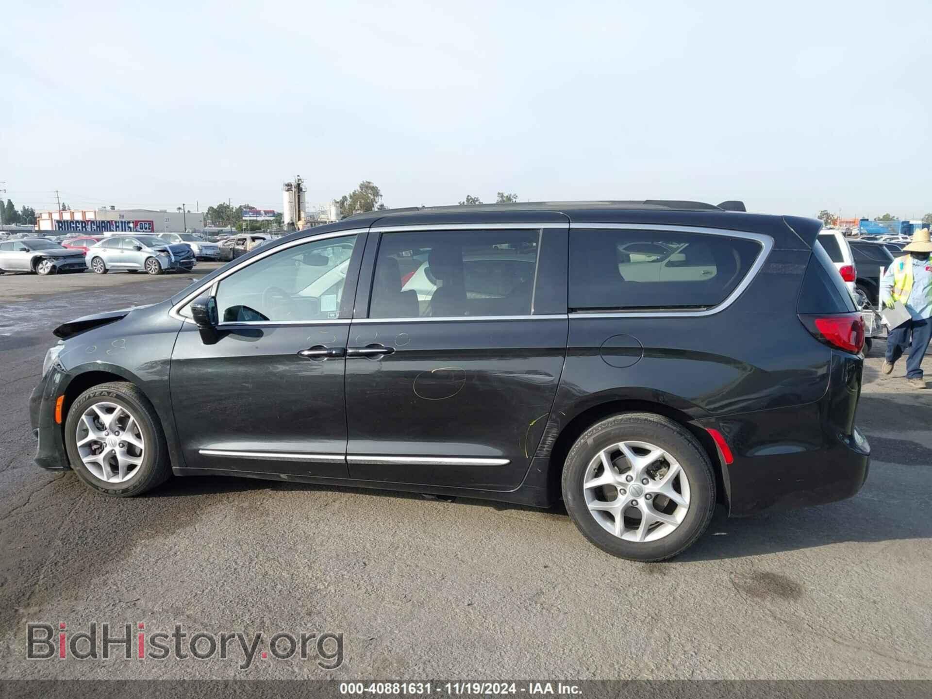 2017 CHRYSLER PACIFICA - VIN: 2C4RC1BG2HR823240 - Фото 14