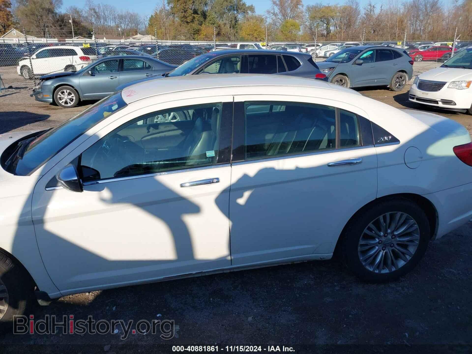 2011 CHRYSLER 200 - VIN: 1C3BC2FB9BN500947 - Photo 14