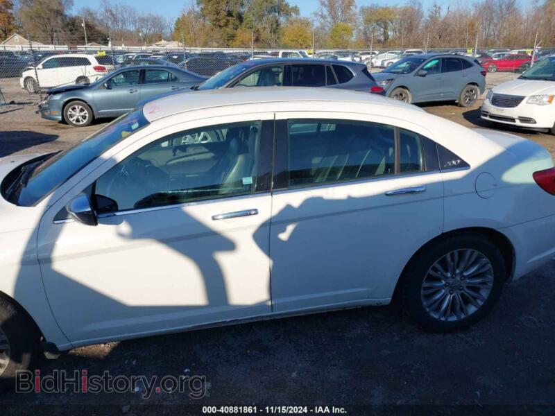 2011 Chrysler 200 (VIN 1C3BC2FB9BN500947) — фото 14 из 16