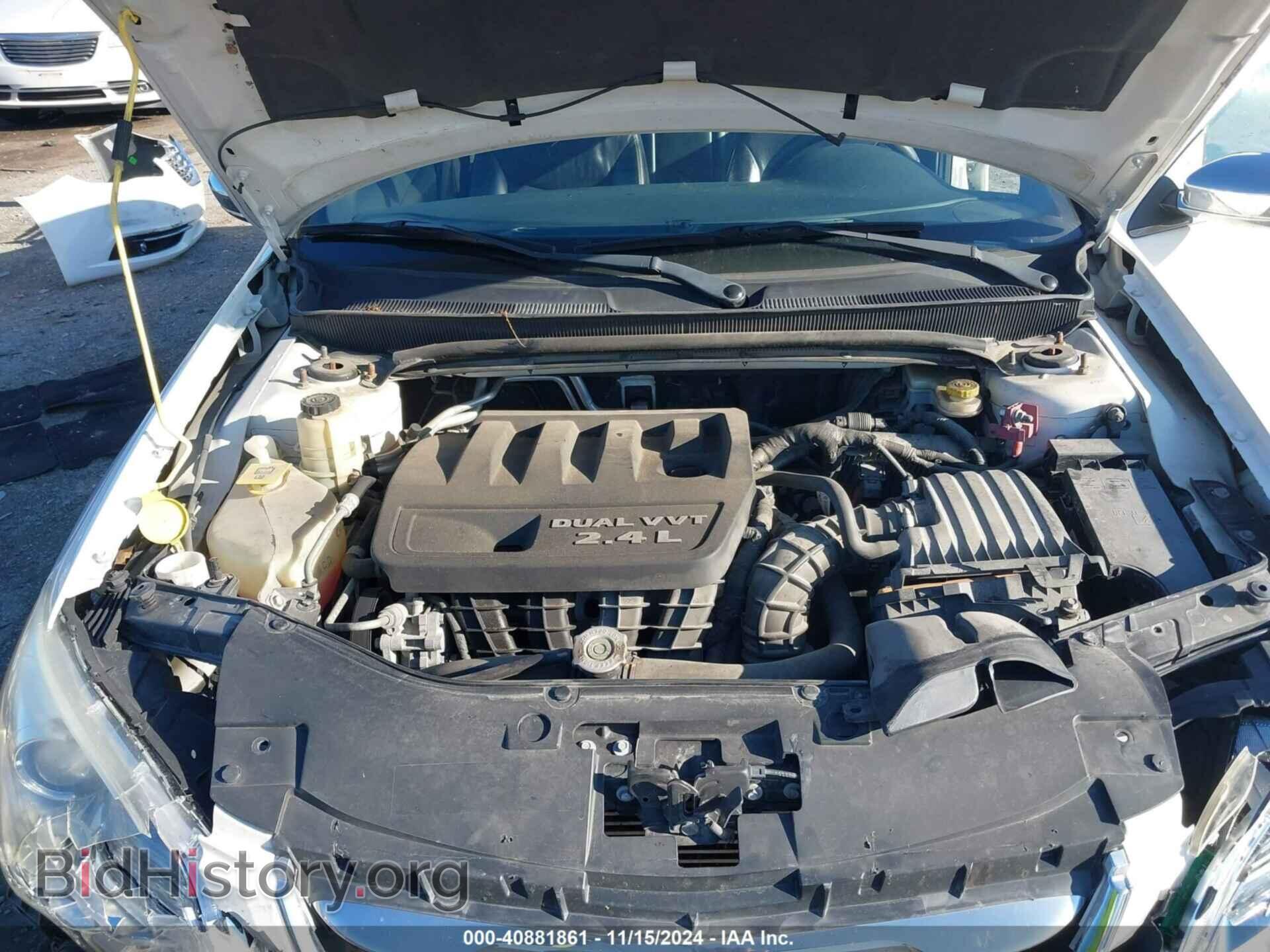 2011 CHRYSLER 200 - VIN: 1C3BC2FB9BN500947 - Photo 10