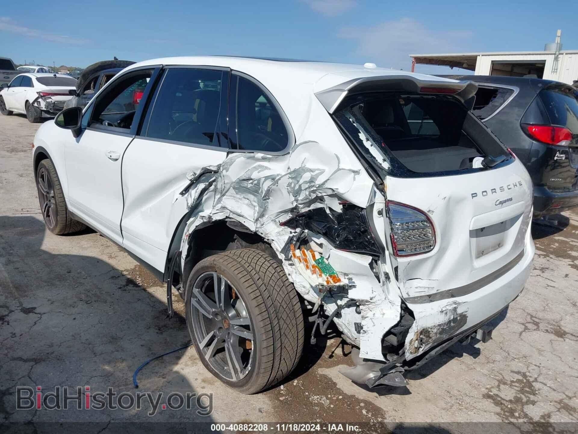 2014 PORSCHE CAYENNE - VIN: WP1AA2A21ELA08657 - Фото 3